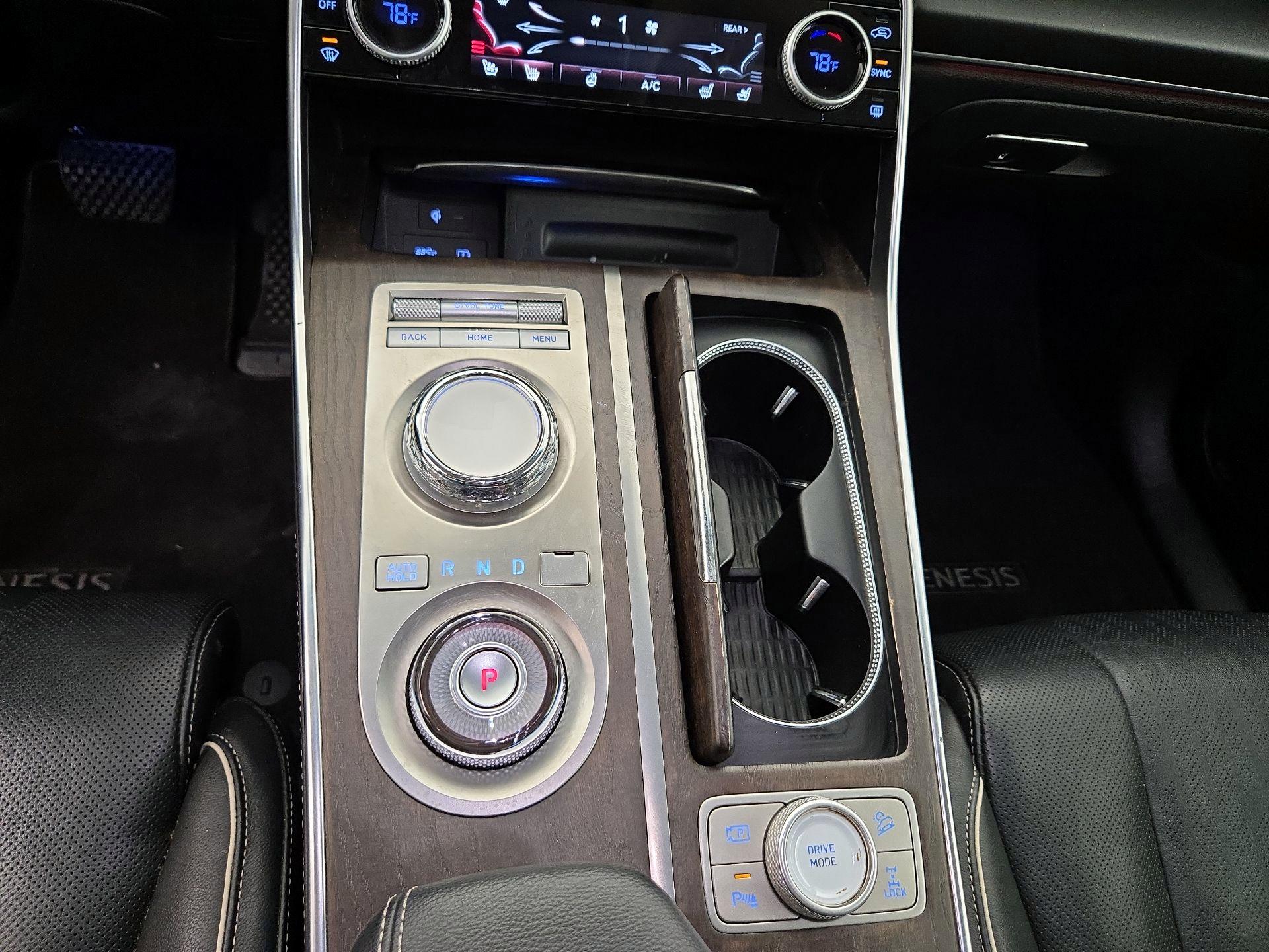 Thumbnail: 2023 Genesis GV80 - 18