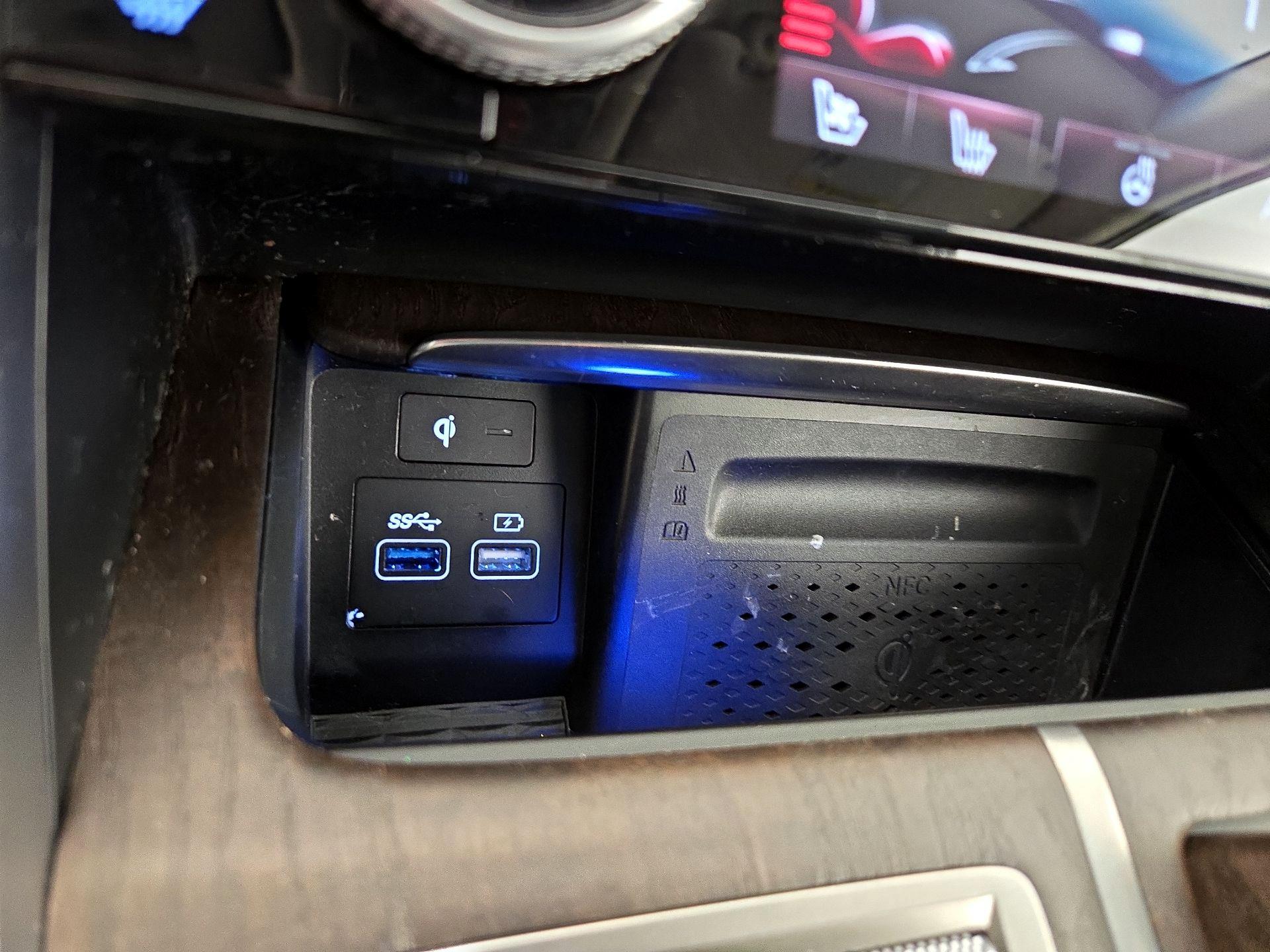 Thumbnail: 2023 Genesis GV80 - 19