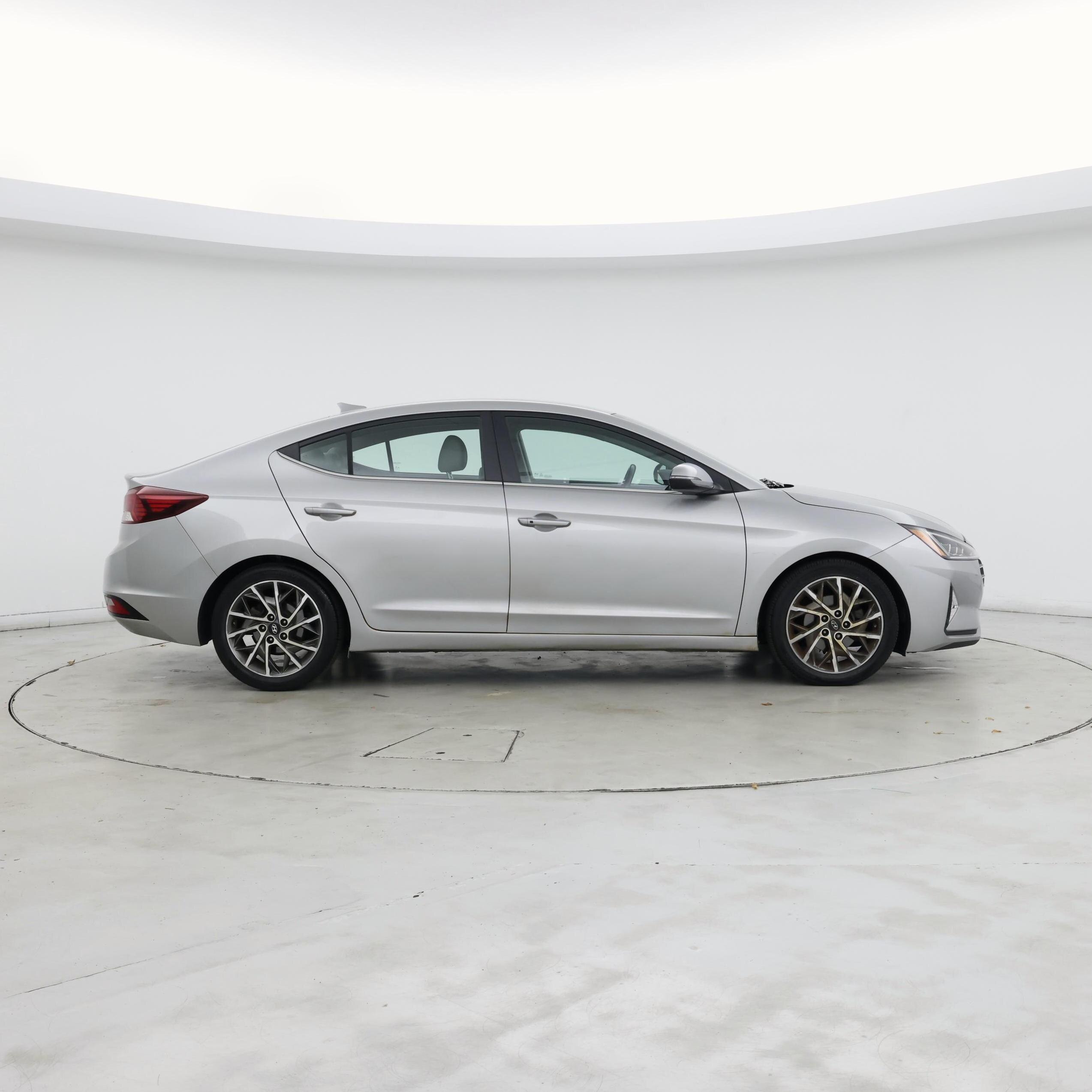 Thumbnail: 2020 Hyundai Elantra - 7