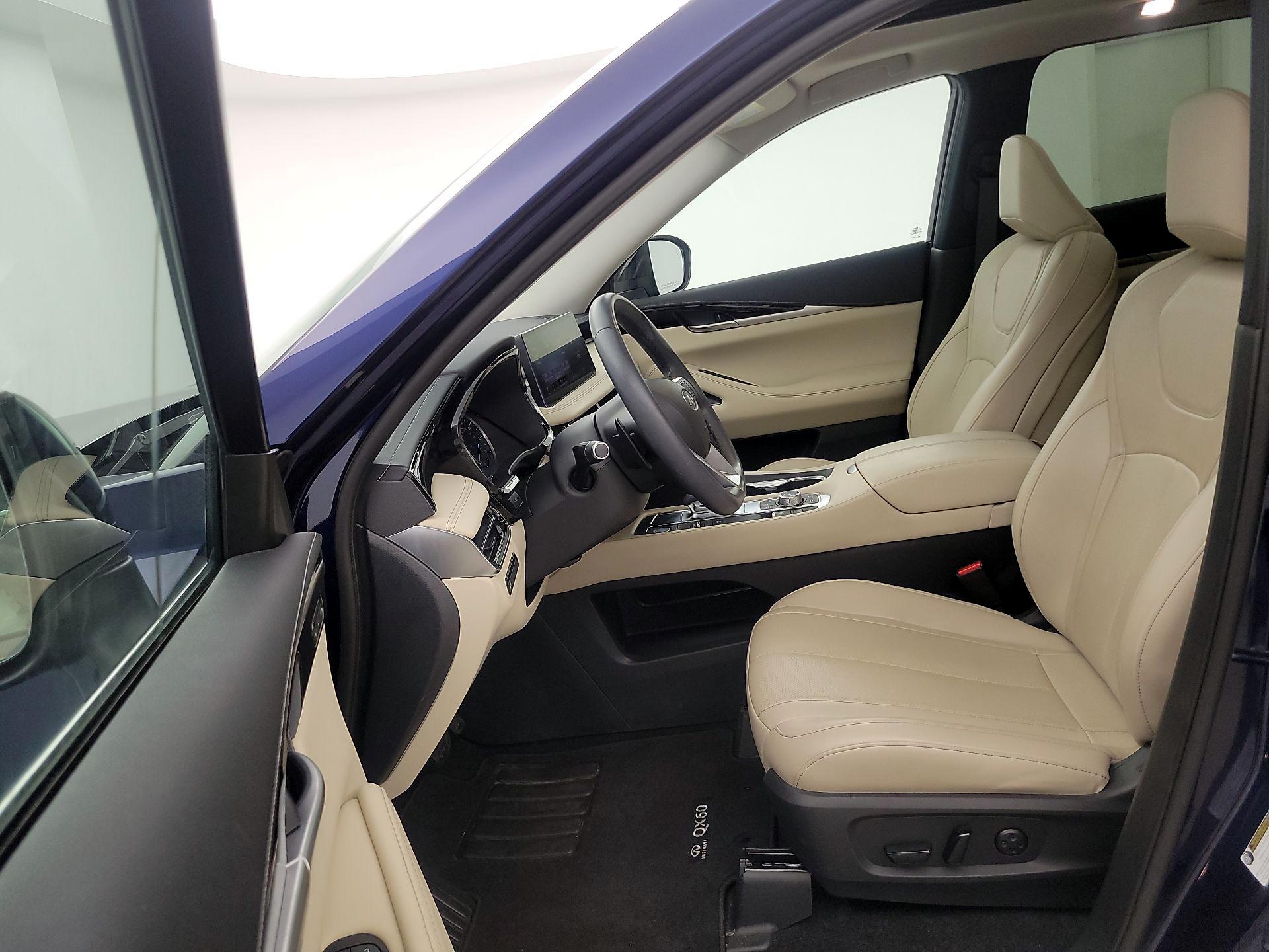 Thumbnail: 2023 INFINITI QX60 - 11