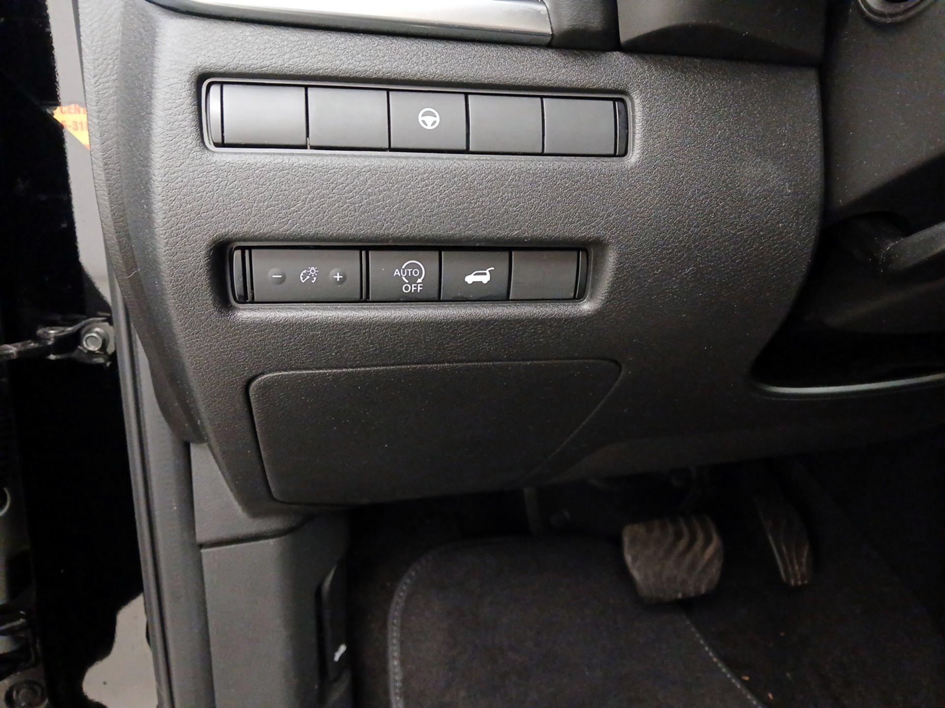 Thumbnail: 2023 Nissan Rogue - 13