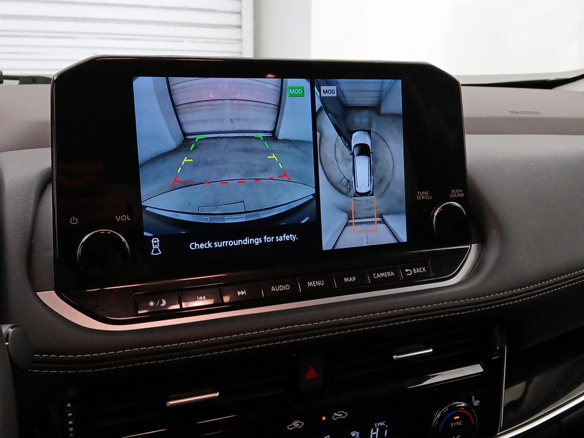 Thumbnail: 2023 Nissan Rogue - 15