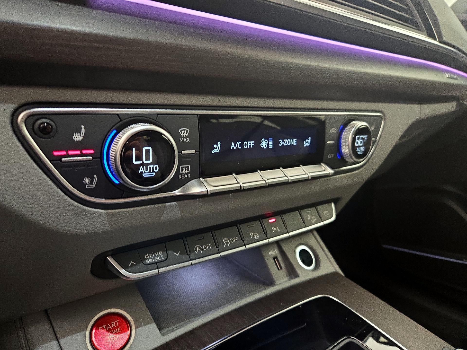 Thumbnail: 2023 Audi Q5 - 17