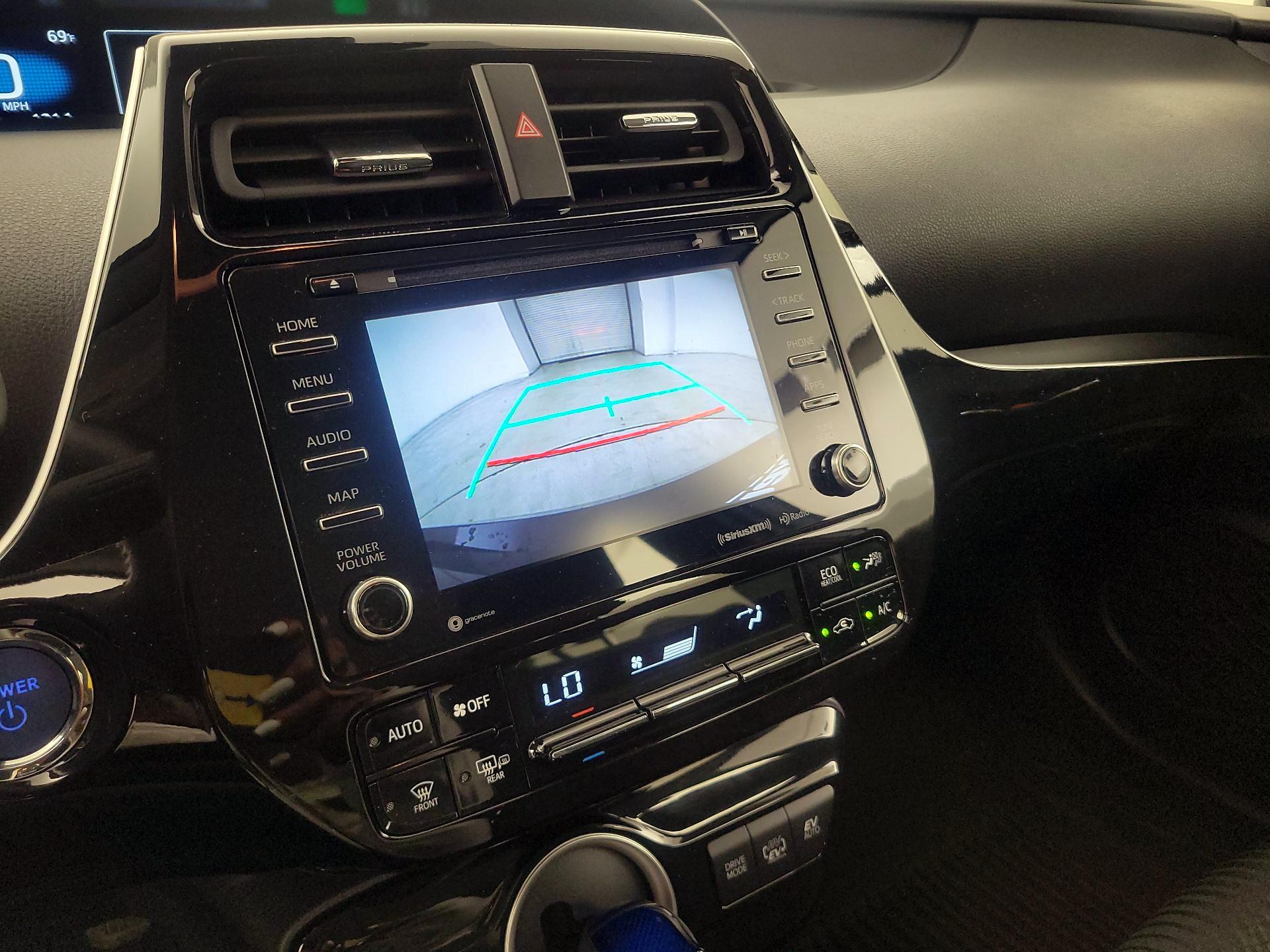 Thumbnail: 2022 Toyota Prius Prime - 14