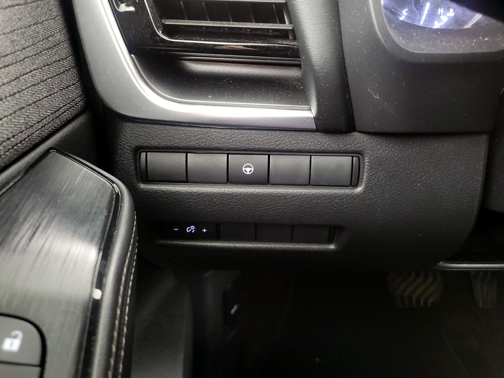 Thumbnail: 2022 Nissan Rogue - 13