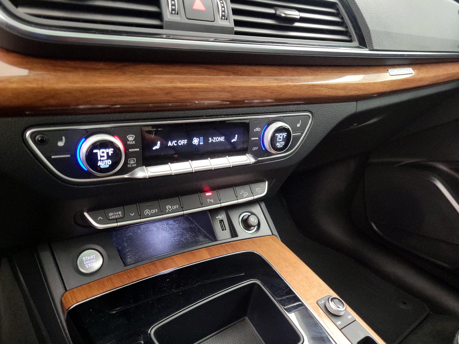 Thumbnail: 2023 Audi Q5 - 16