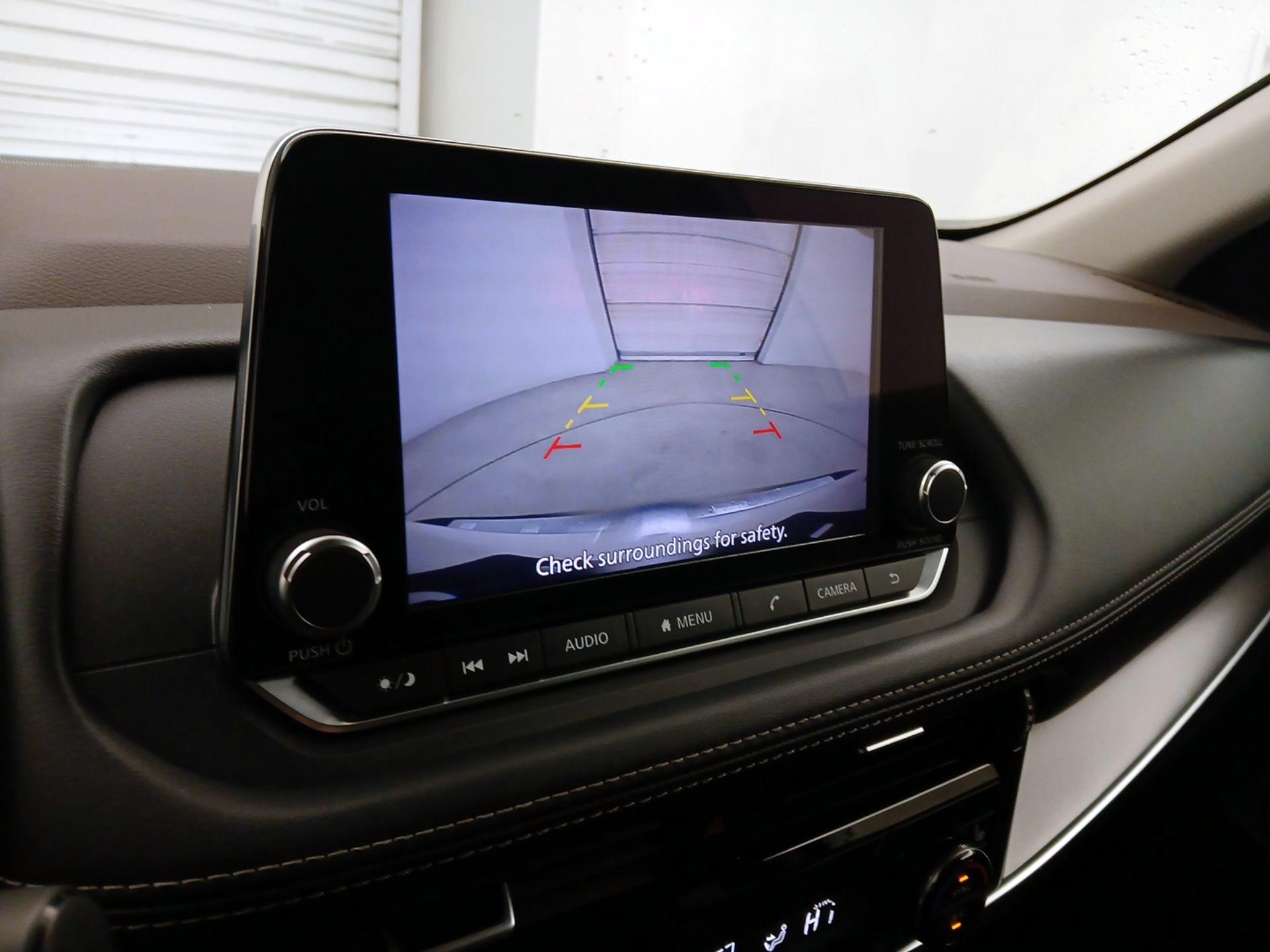 Thumbnail: 2022 Nissan Rogue - 14