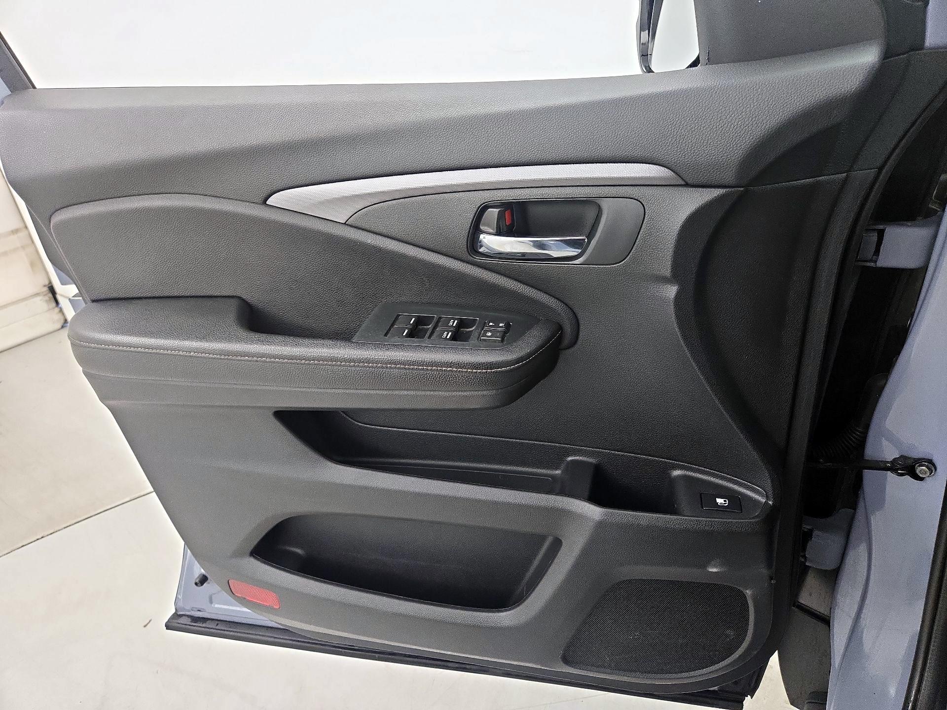 Thumbnail: 2023 Honda Ridgeline - 12