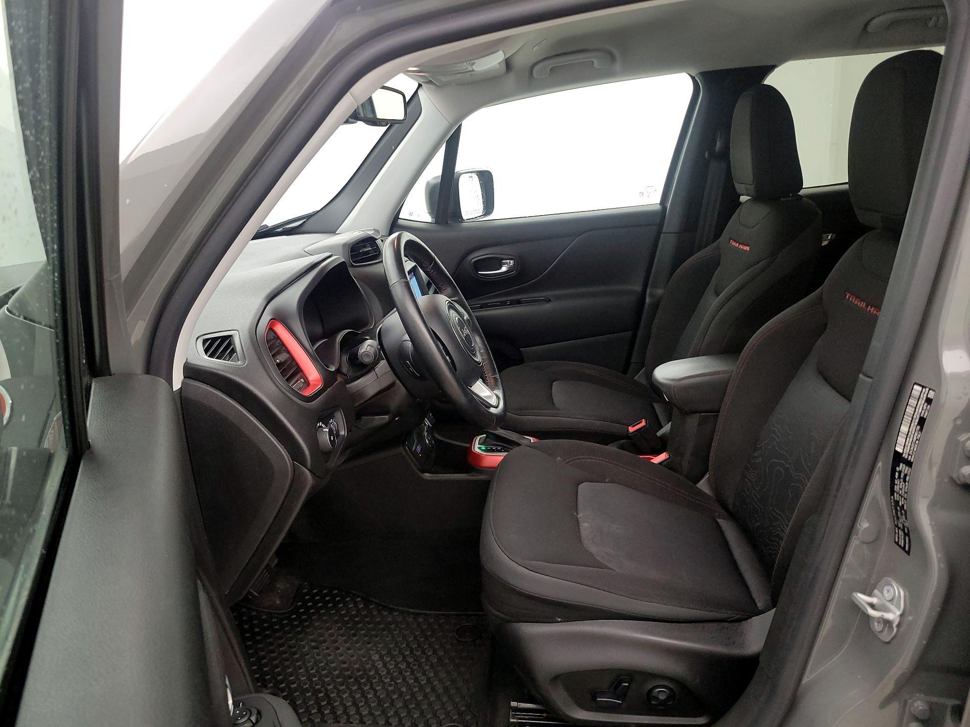 Thumbnail: 2021 Jeep Renegade - 11