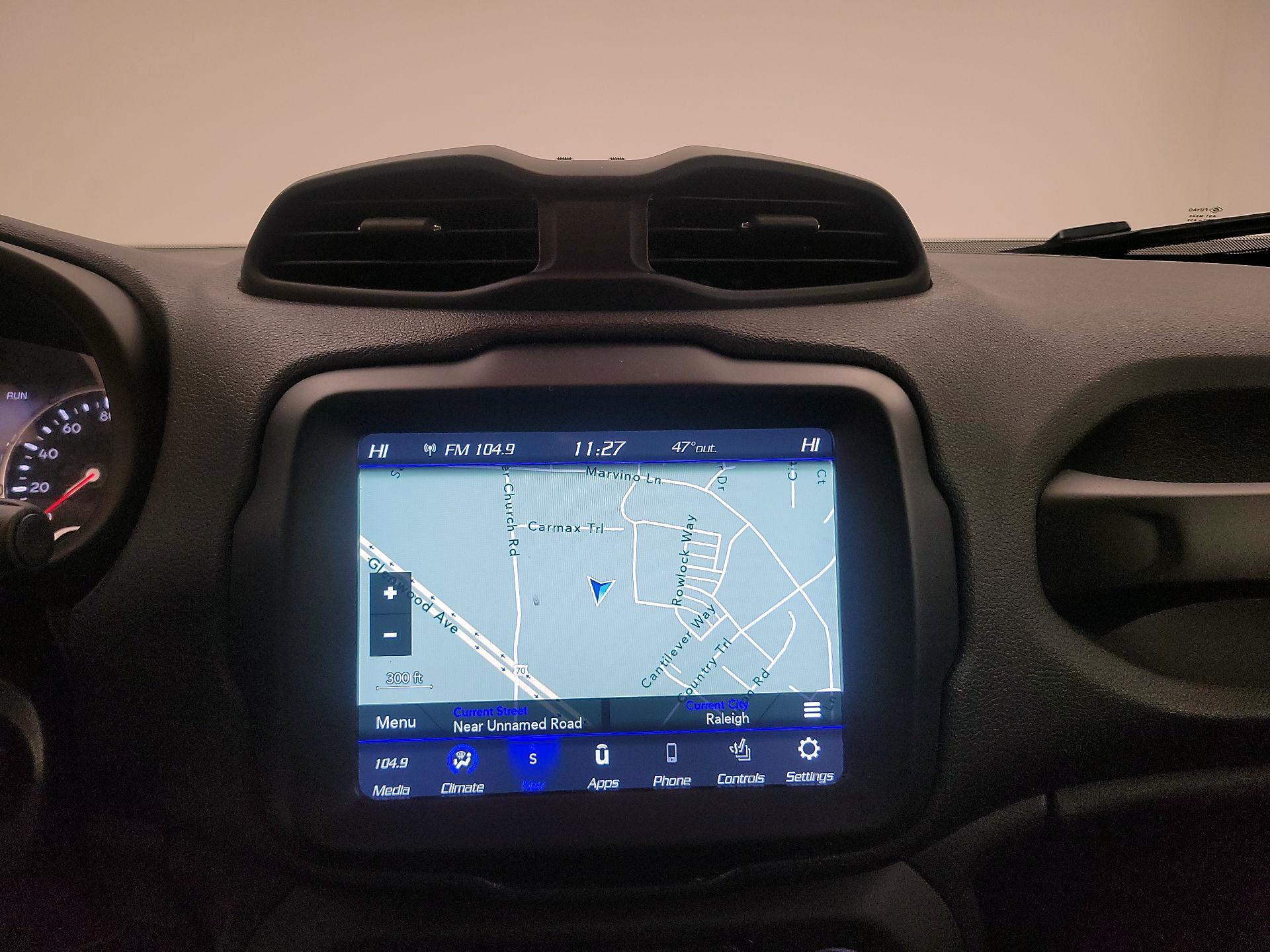 Thumbnail: 2021 Jeep Renegade - 14