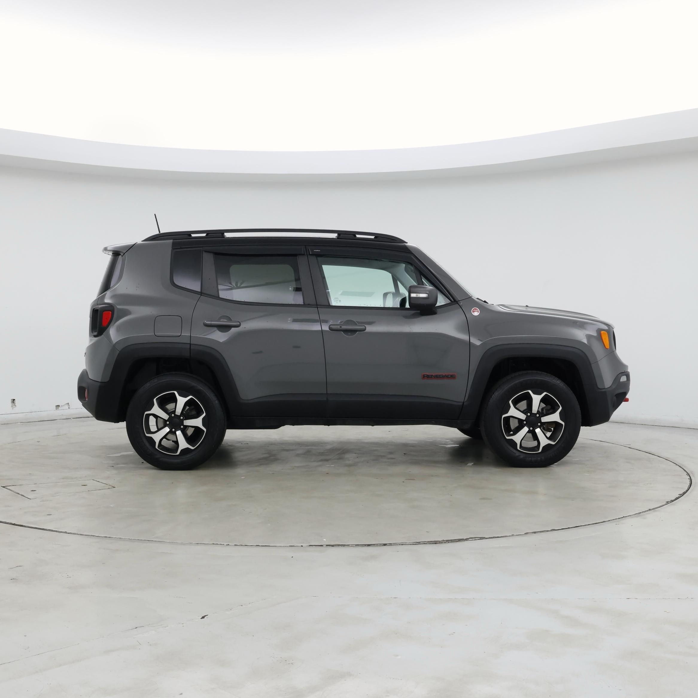 Thumbnail: 2021 Jeep Renegade - 7