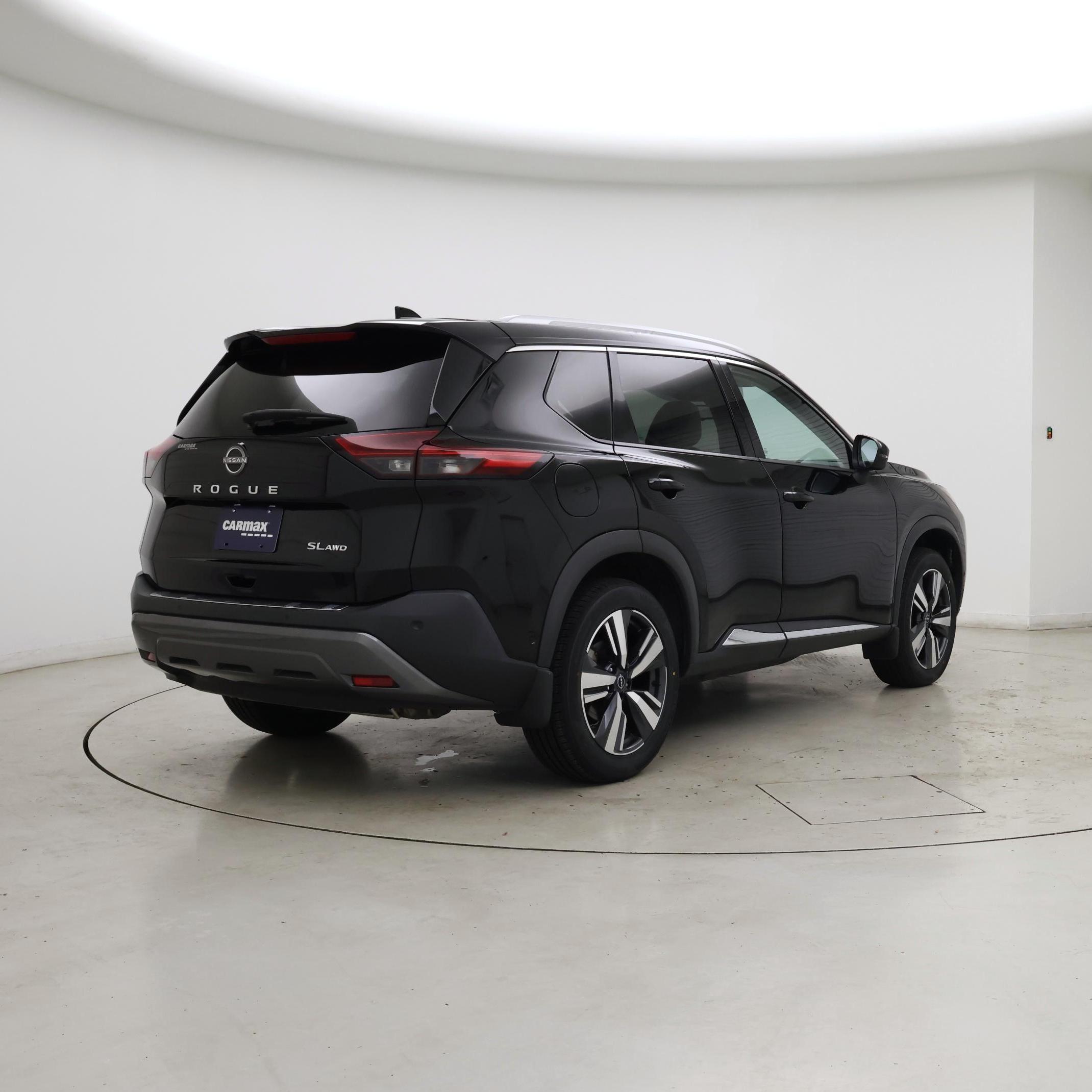 Thumbnail: 2023 Nissan Rogue - 8