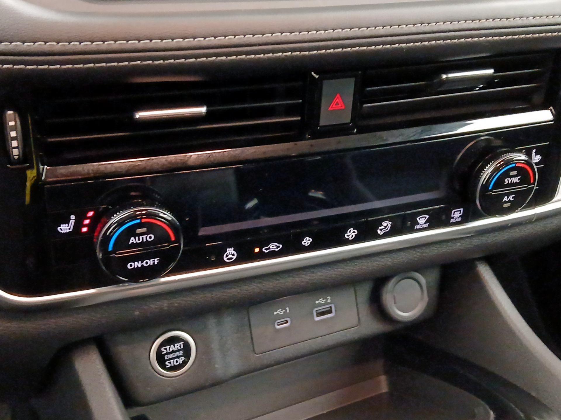 Thumbnail: 2022 Nissan Rogue - 16