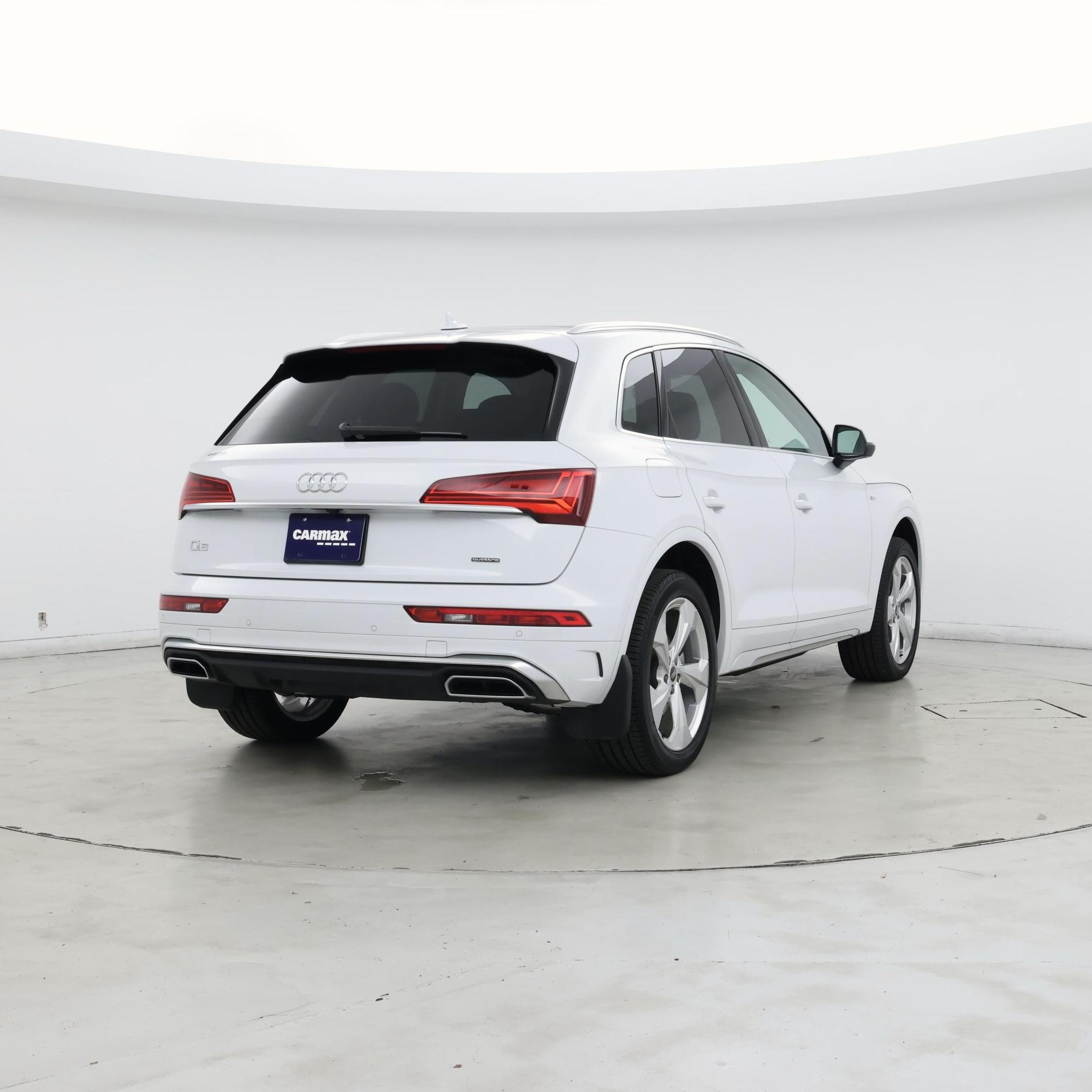 Thumbnail: 2022 Audi Q5 - 8