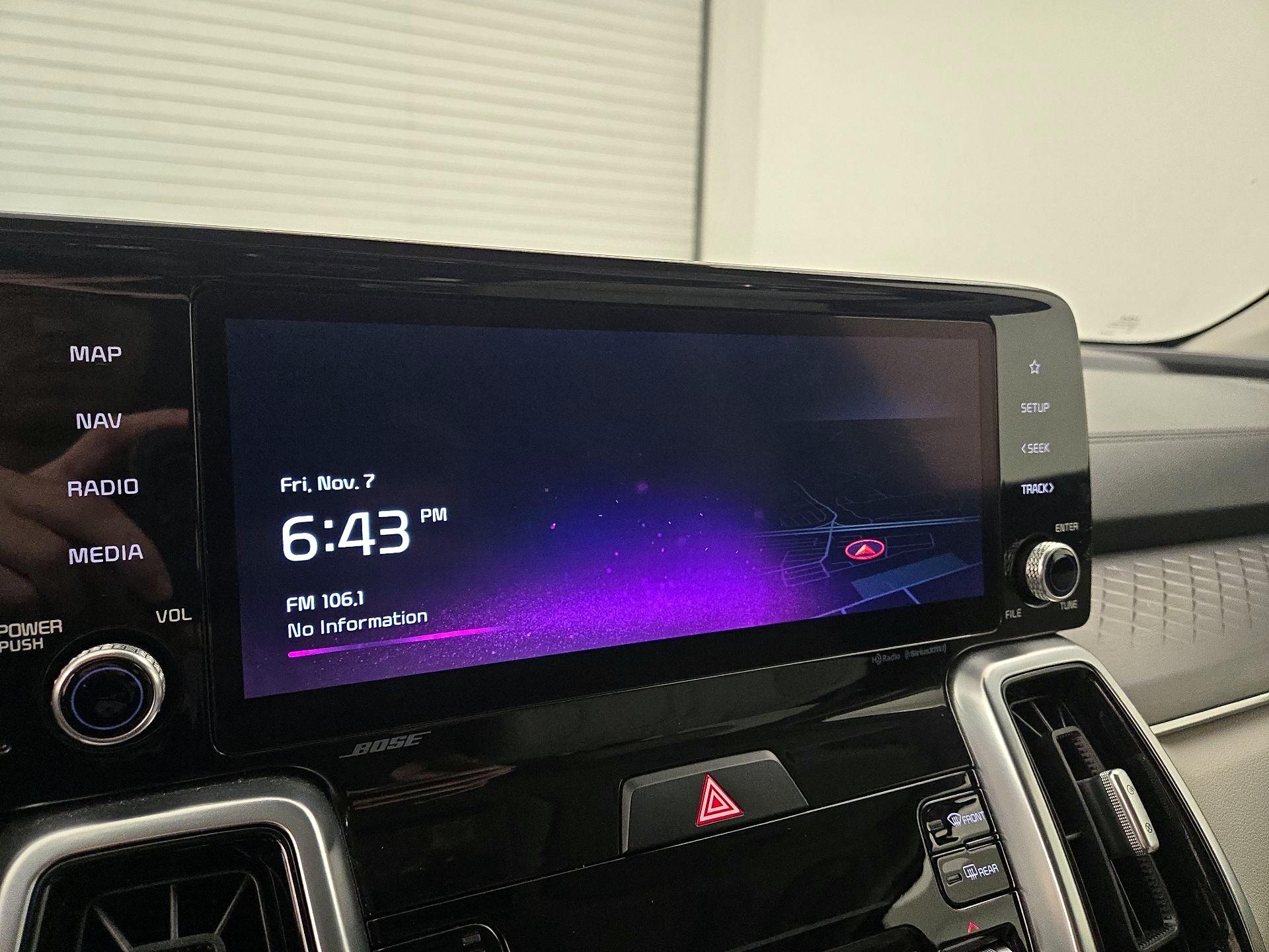 Thumbnail: 2023 Kia Sorento - 15