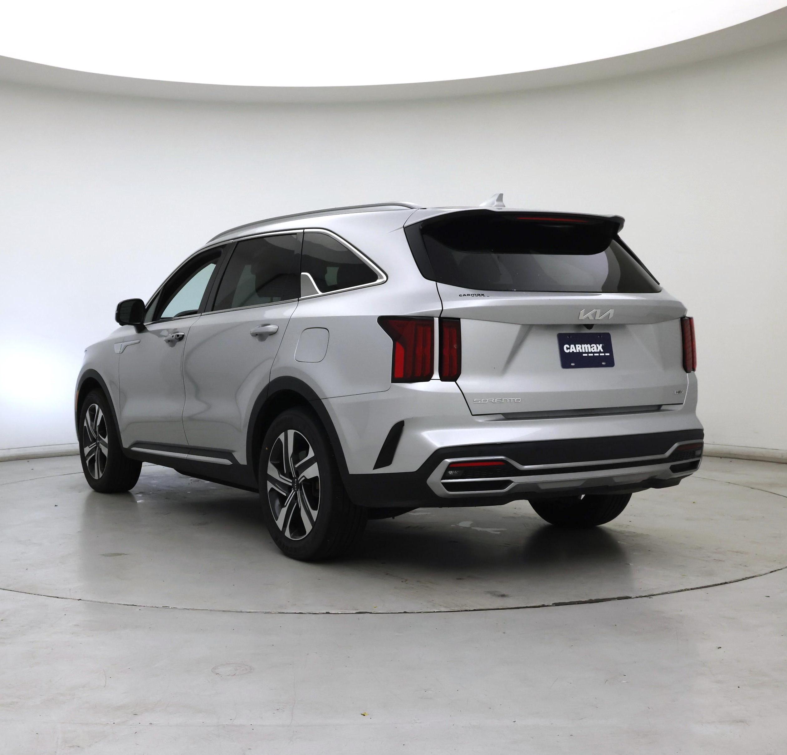 Thumbnail: 2023 Kia Sorento - 2