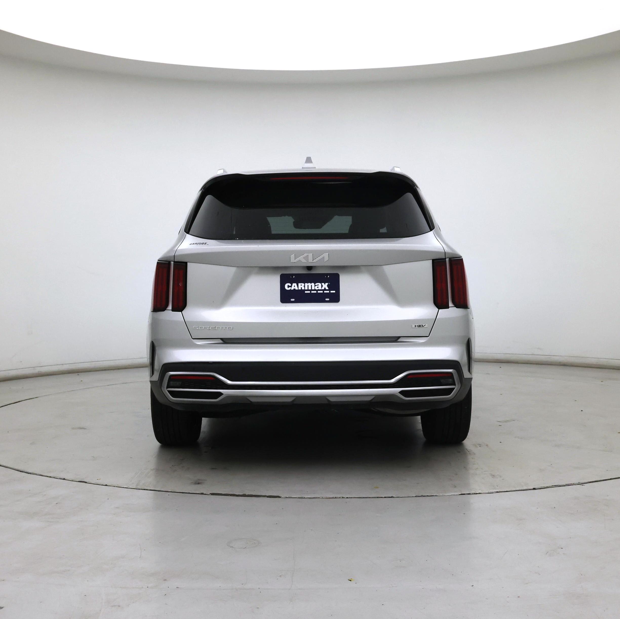 Thumbnail: 2023 Kia Sorento - 6