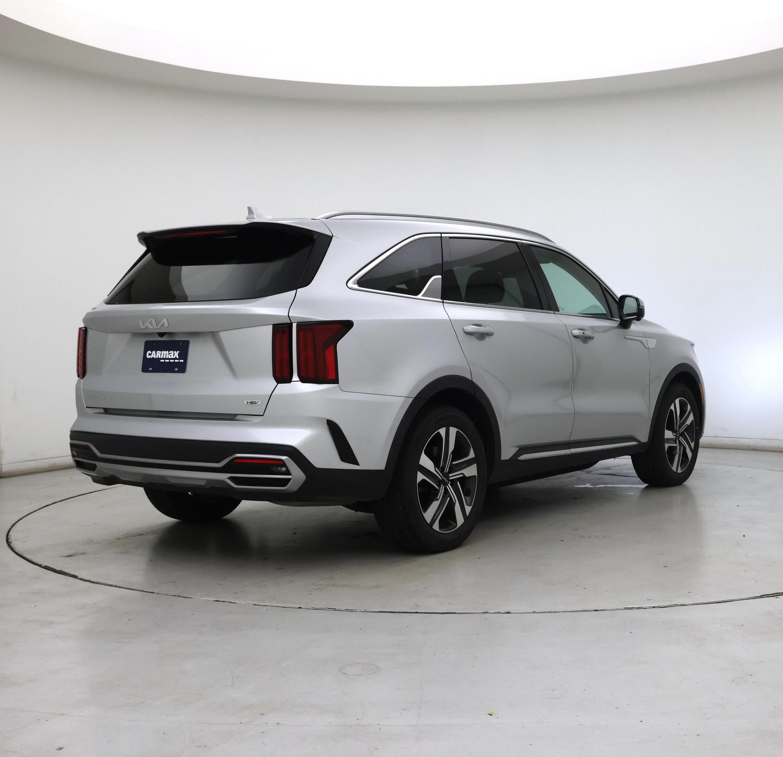 Thumbnail: 2023 Kia Sorento - 8