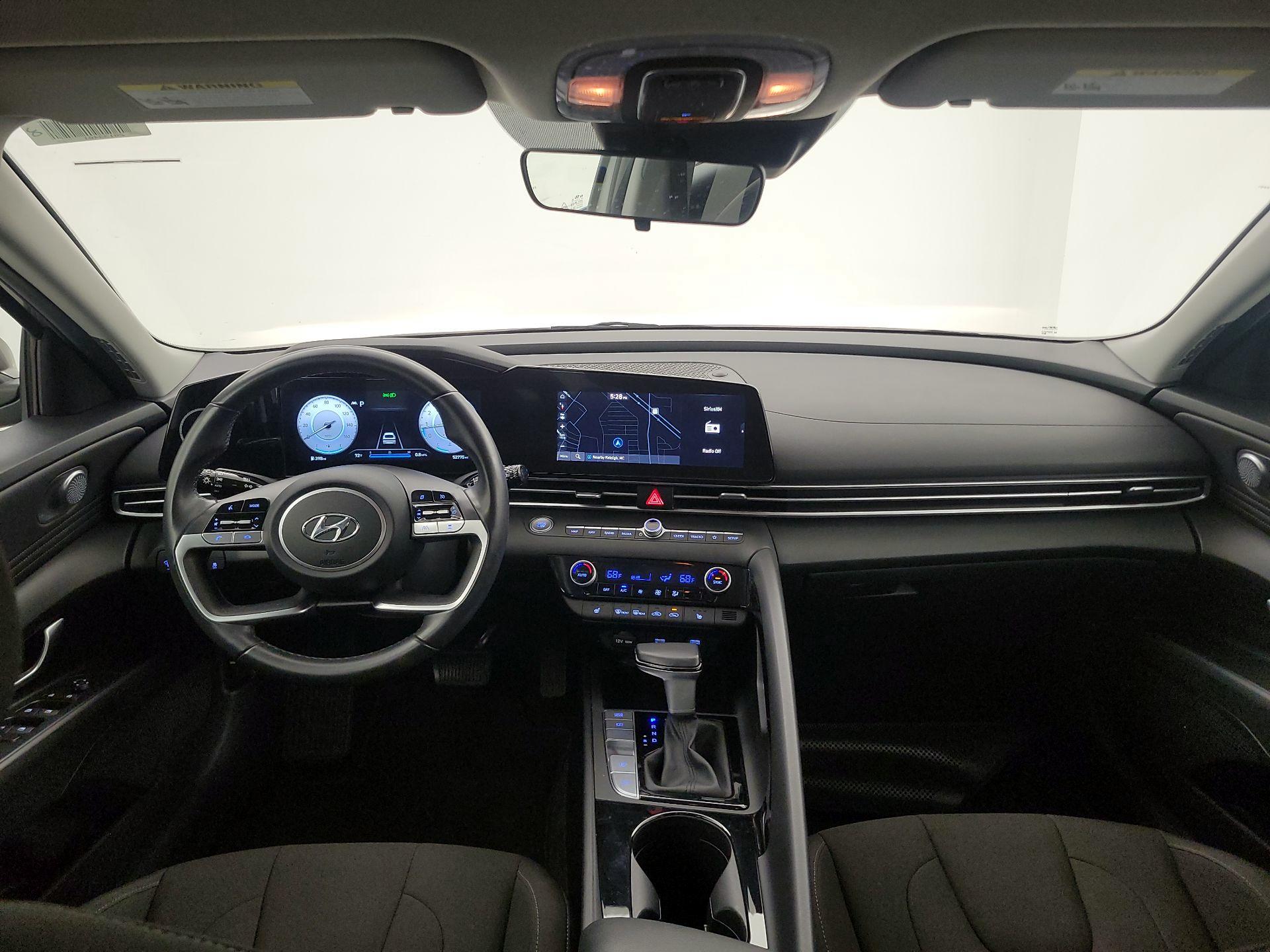 Thumbnail: 2023 Hyundai Elantra - 9