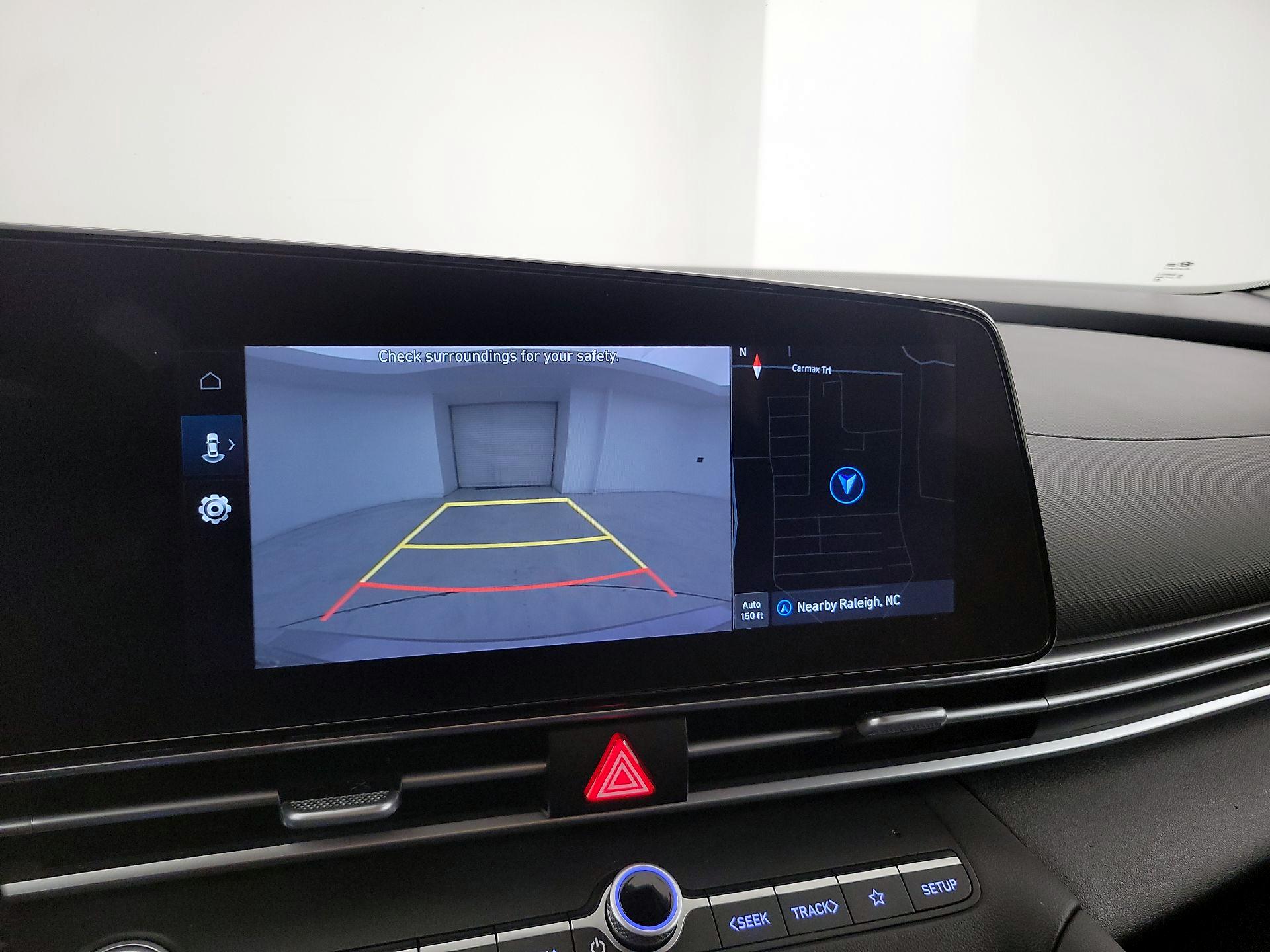 Thumbnail: 2023 Hyundai Elantra - 15