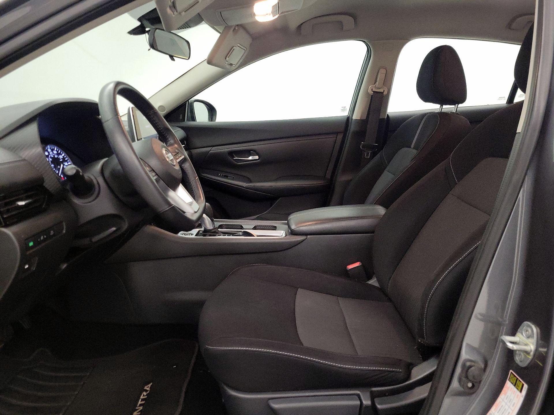 Thumbnail: 2021 Nissan Sentra - 11