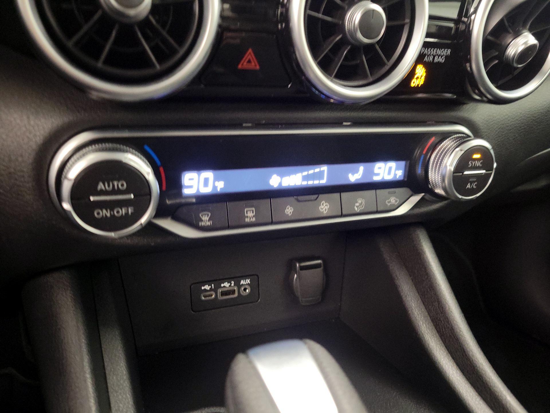 Thumbnail: 2021 Nissan Sentra - 16