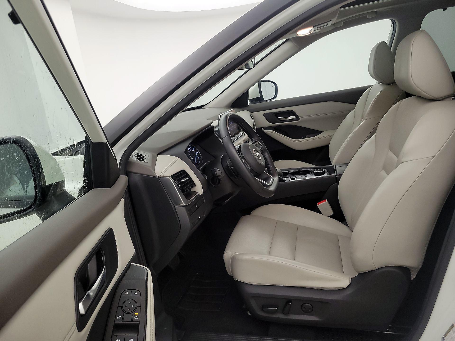 Thumbnail: 2022 Nissan Rogue - 11