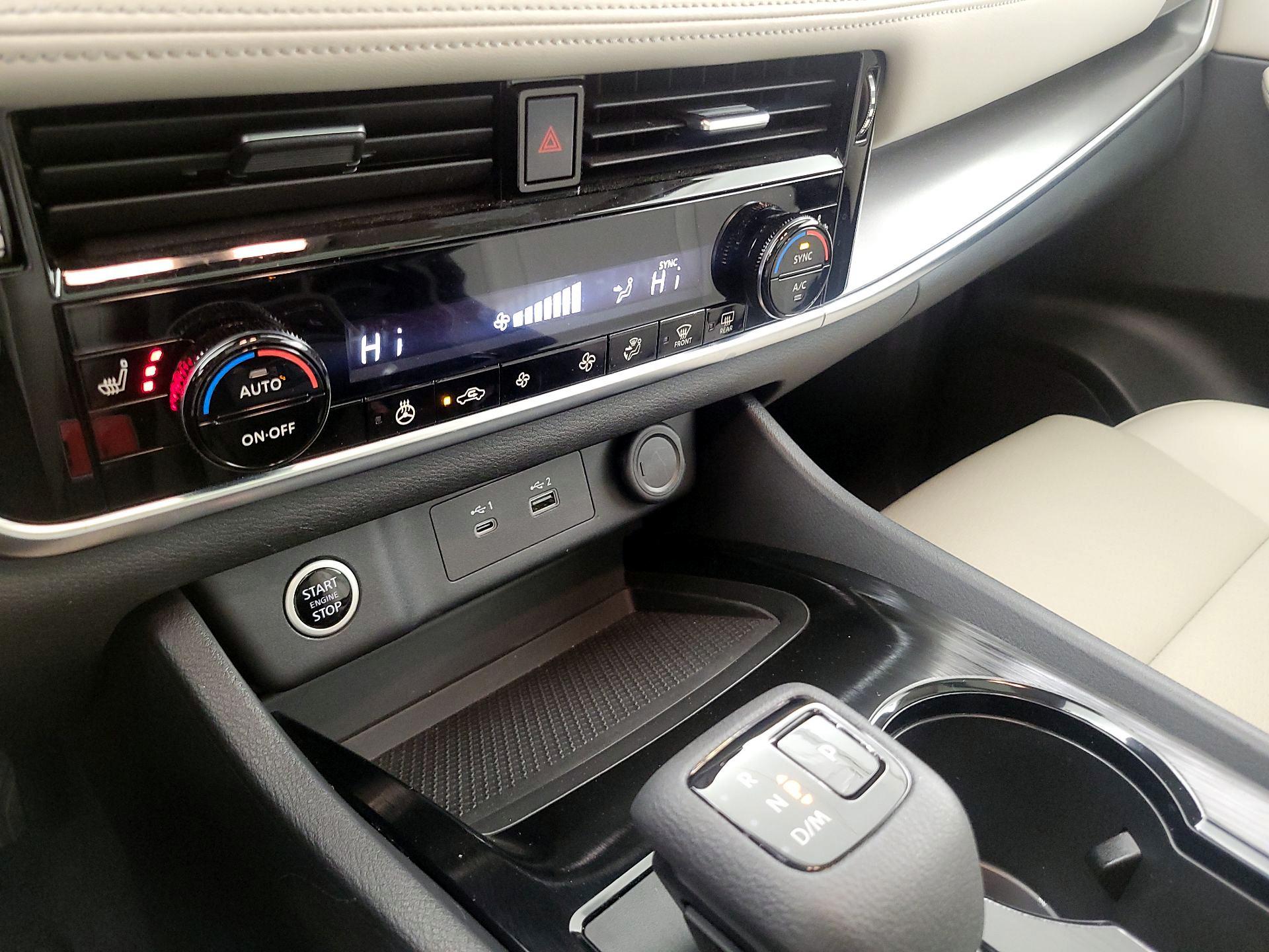 Thumbnail: 2022 Nissan Rogue - 16