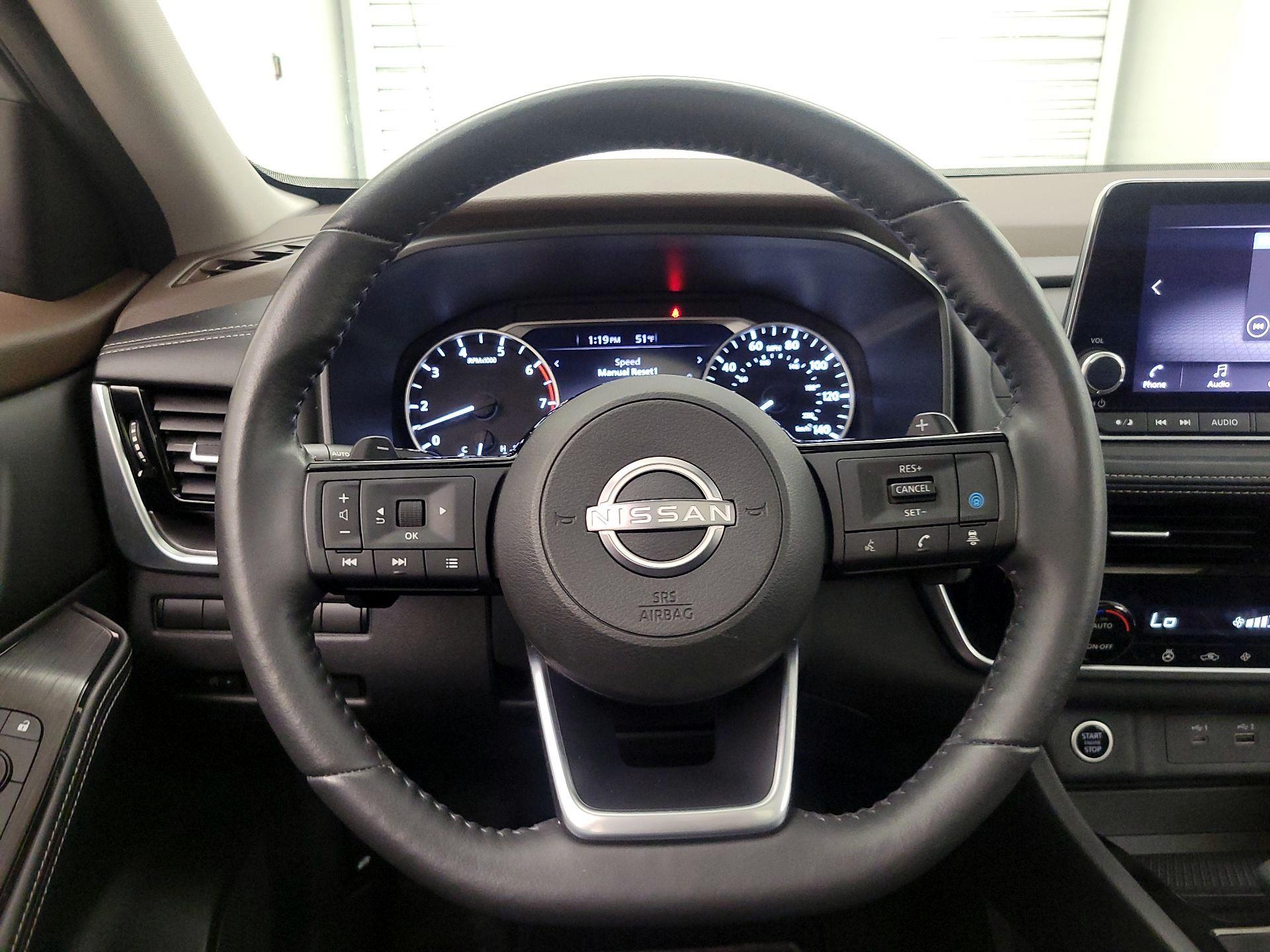 Thumbnail: 2022 Nissan Rogue - 10