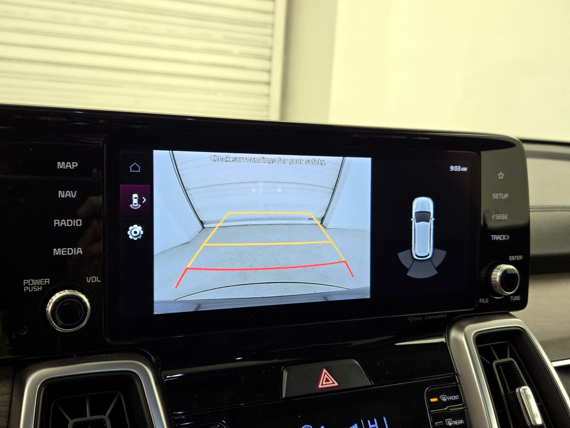 Thumbnail: 2023 Kia Sorento - 15