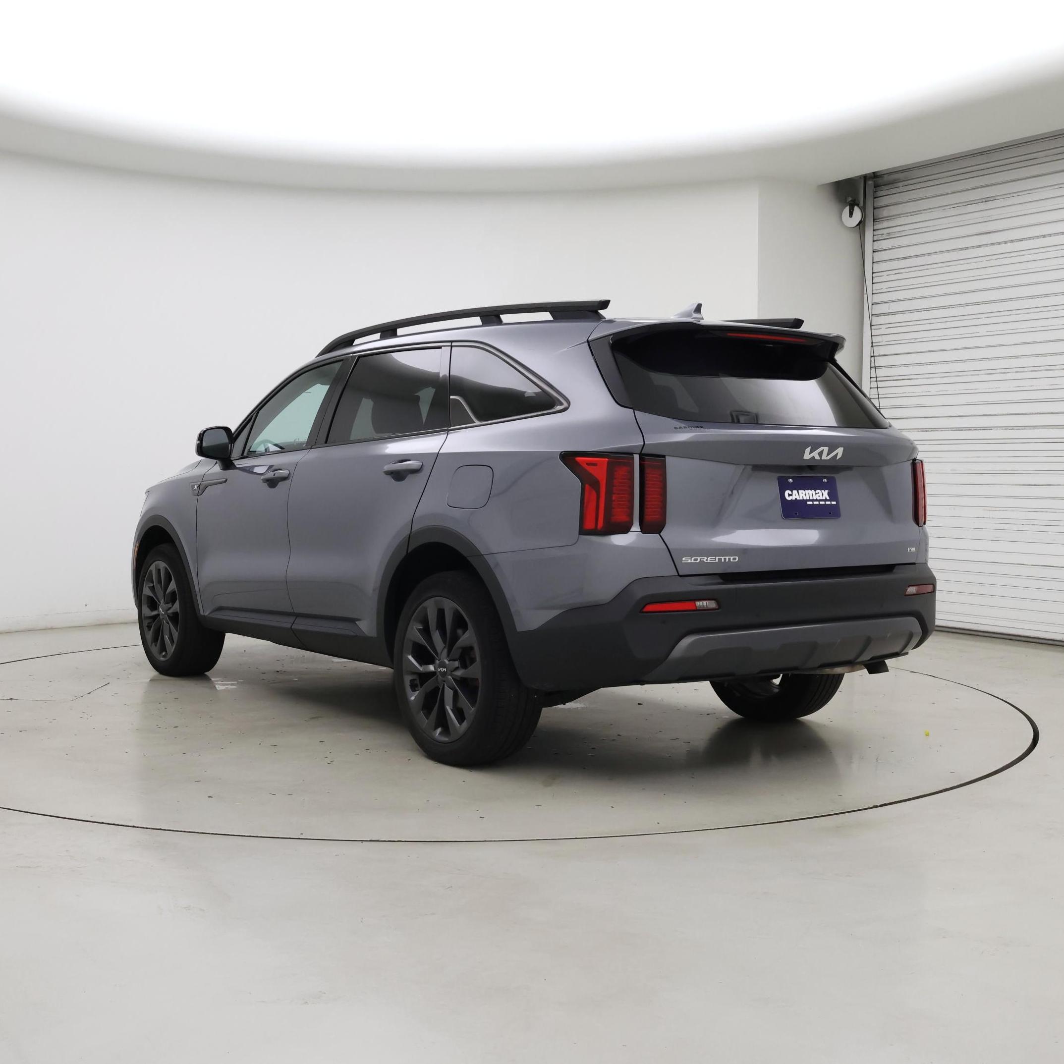 Thumbnail: 2023 Kia Sorento - 2