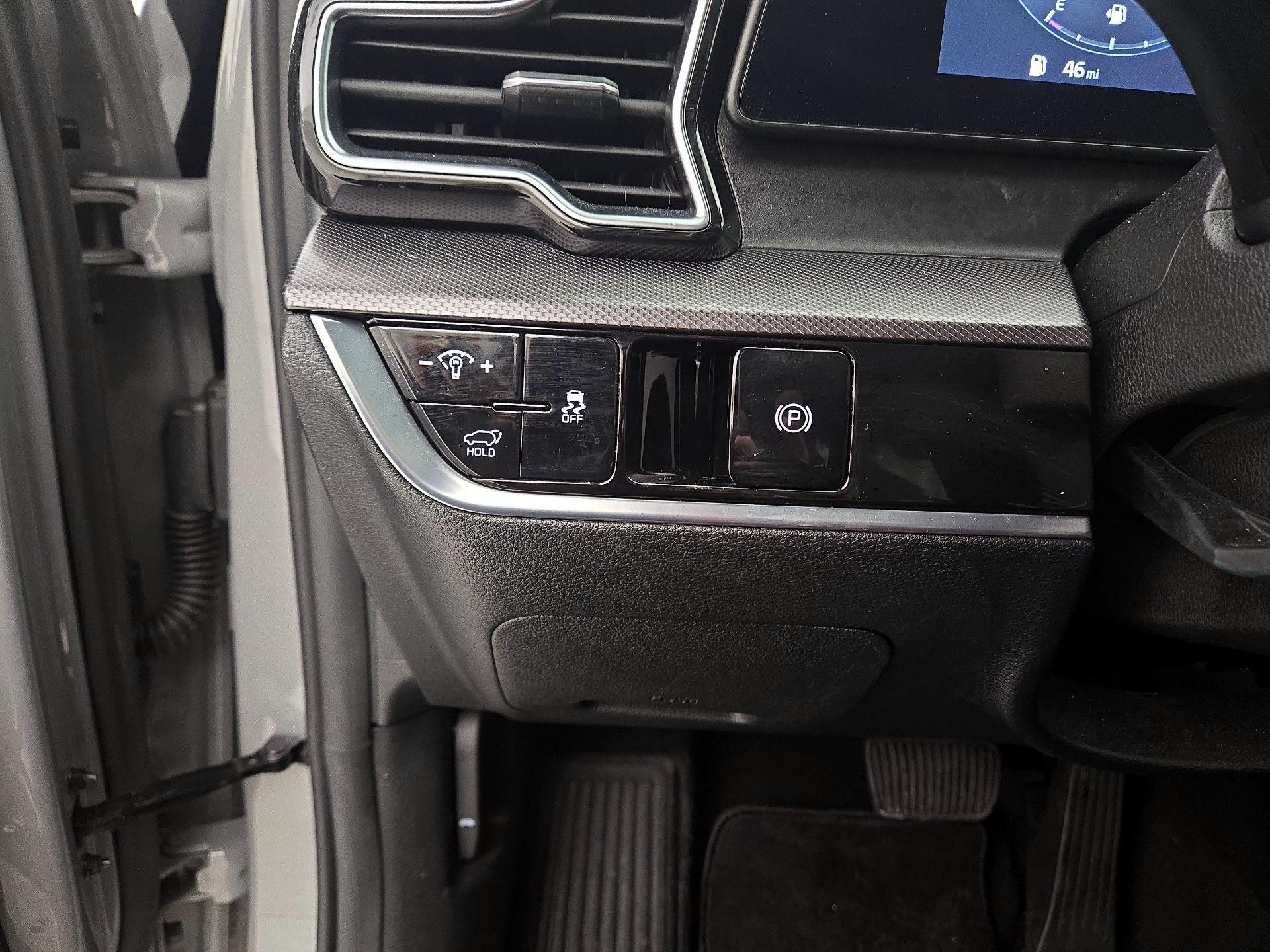 Thumbnail: 2023 Kia Sportage - 13