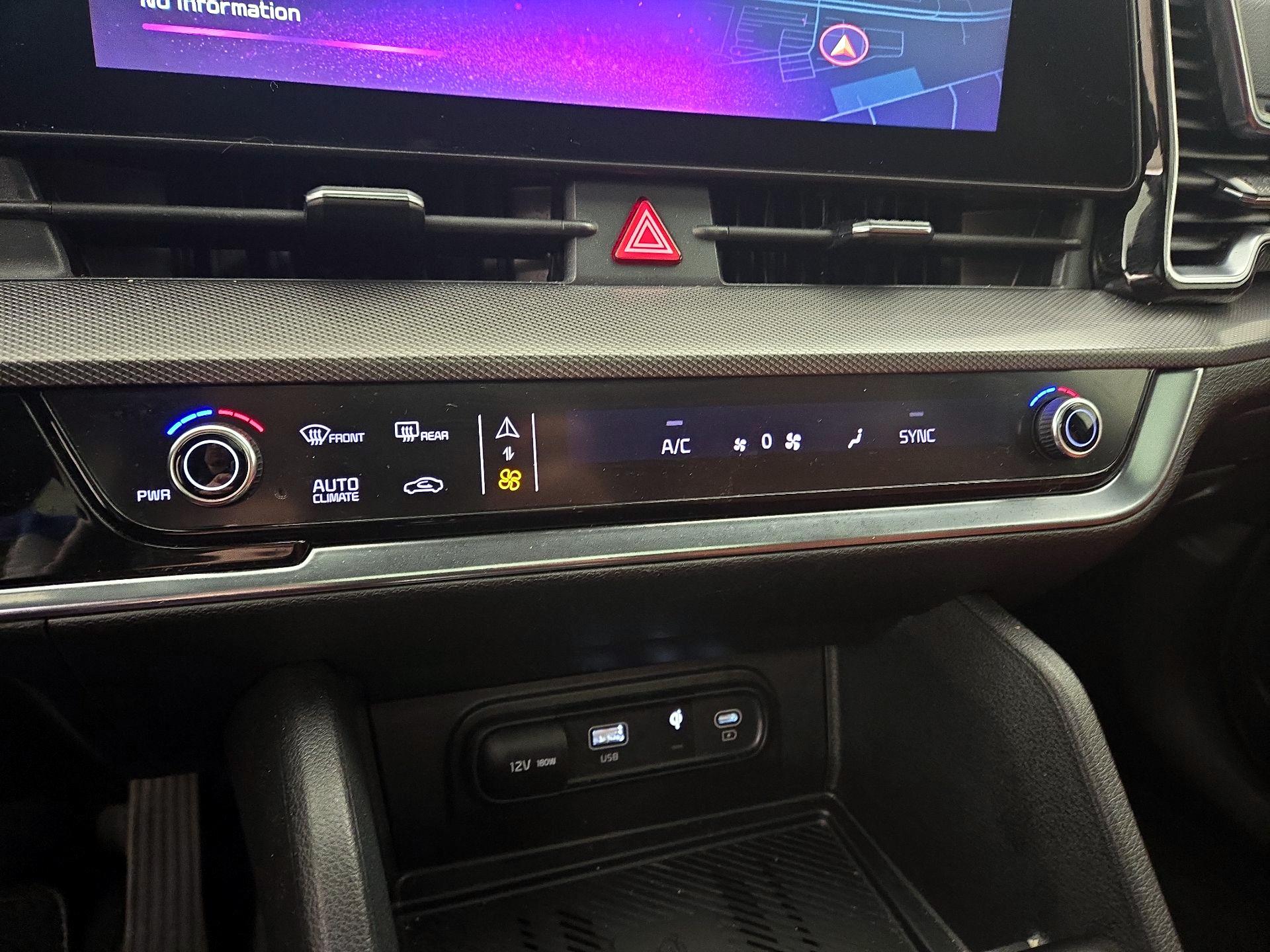 Thumbnail: 2023 Kia Sportage - 16