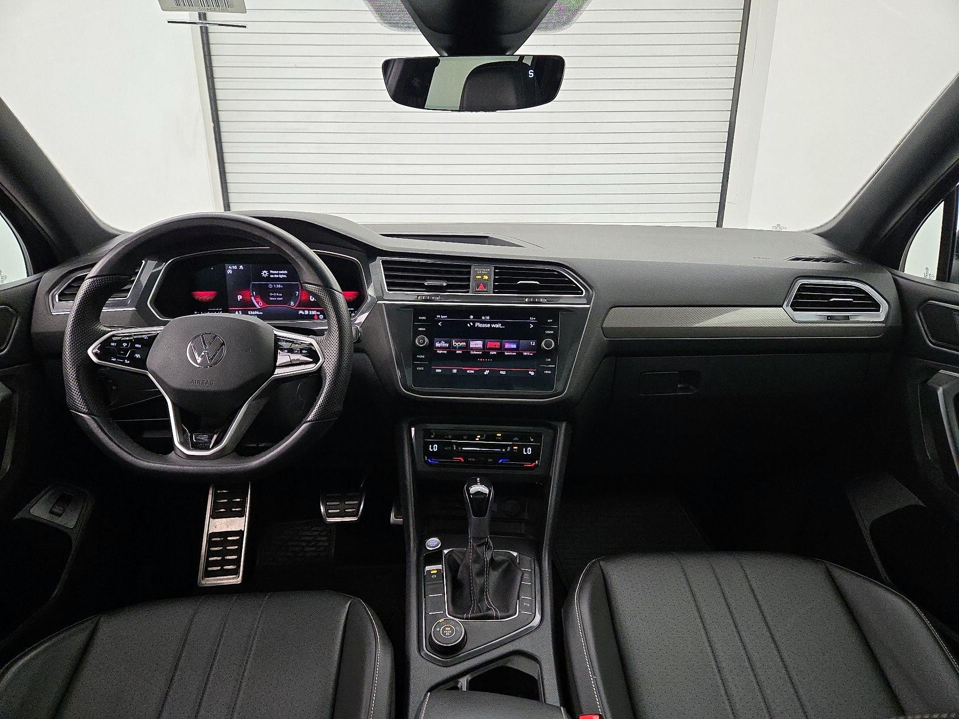 Thumbnail: 2022 Volkswagen Tiguan - 9