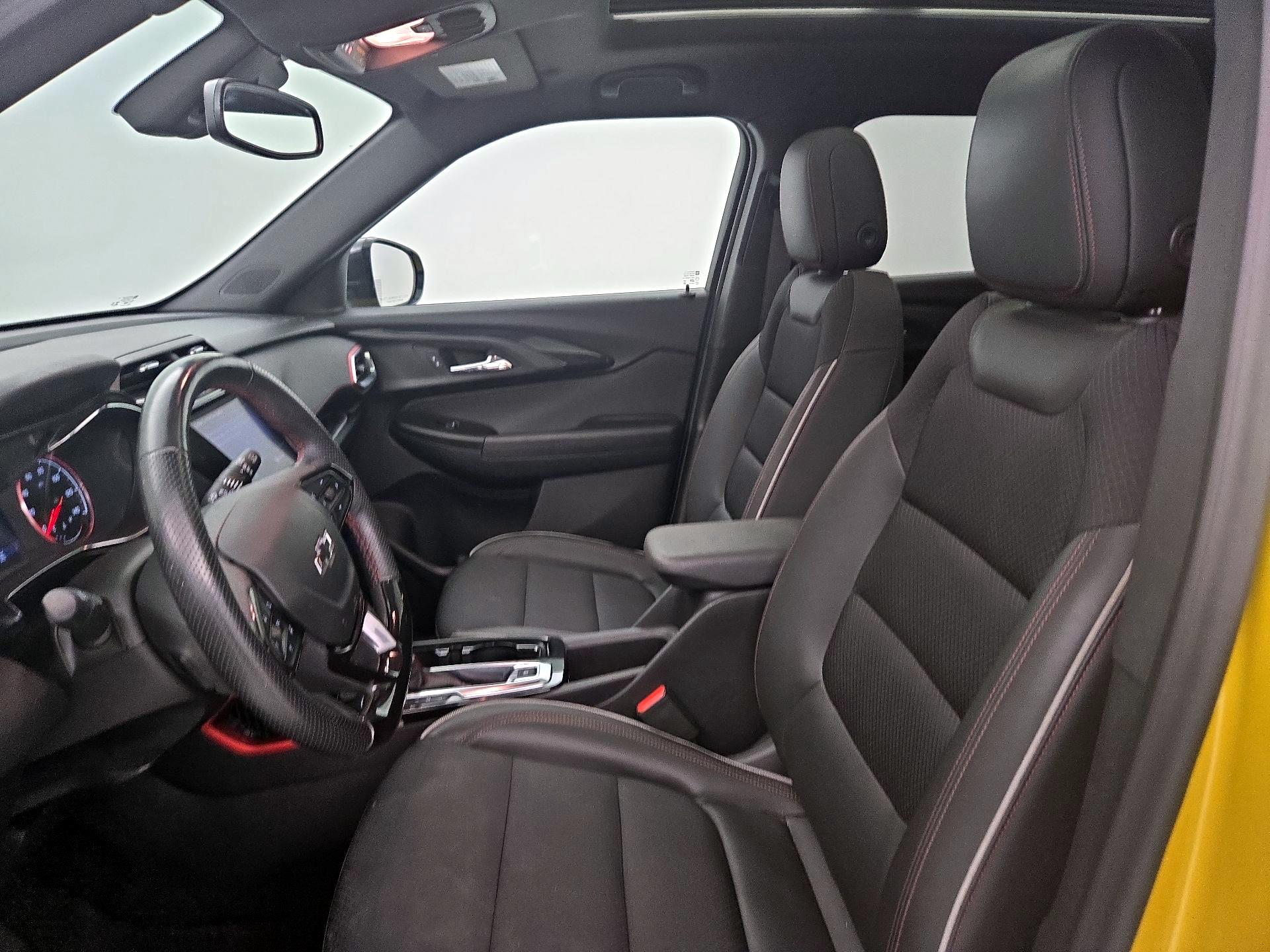 Thumbnail: 2023 Chevrolet TrailBlazer - 11