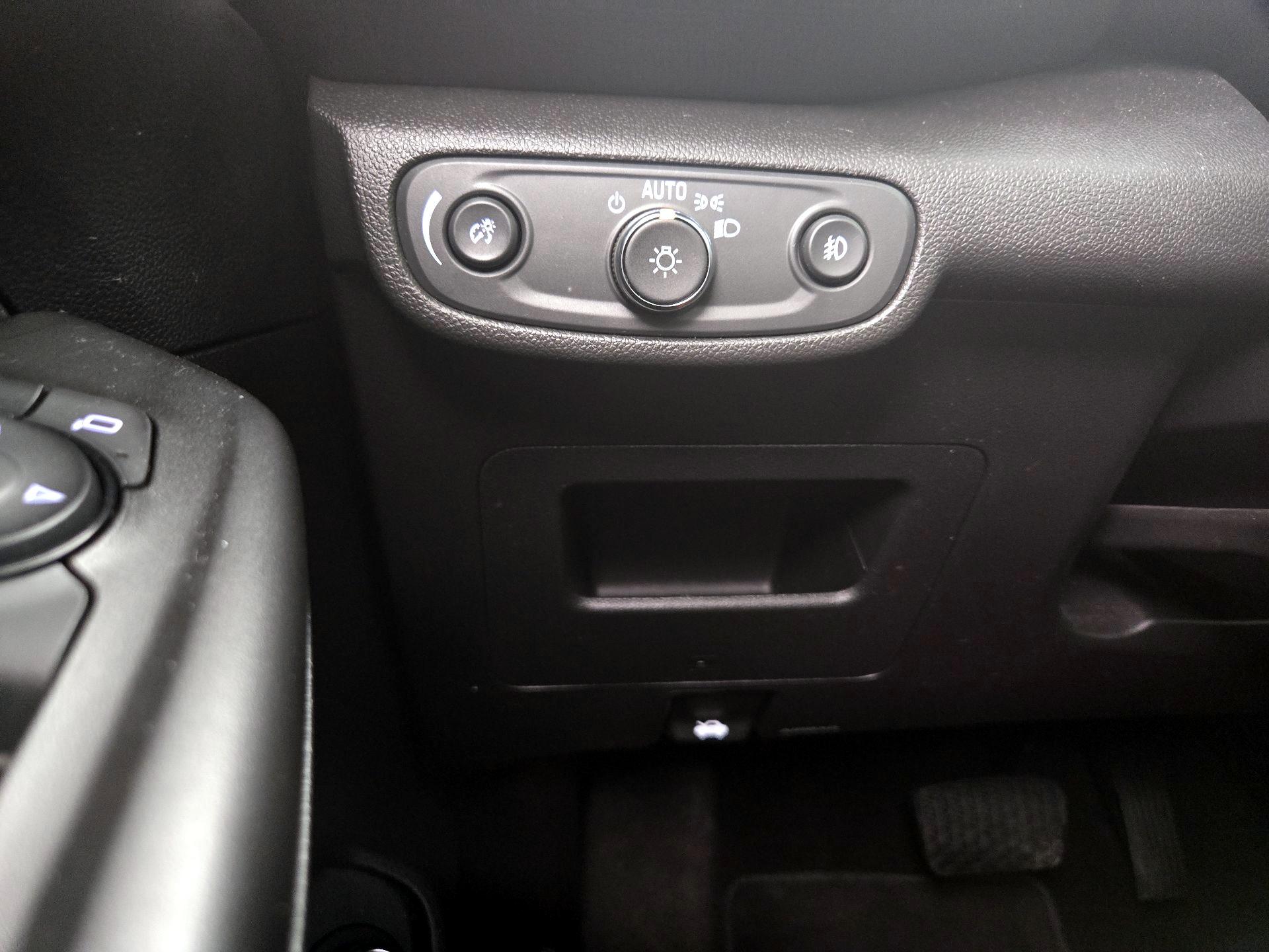 Thumbnail: 2023 Chevrolet TrailBlazer - 13