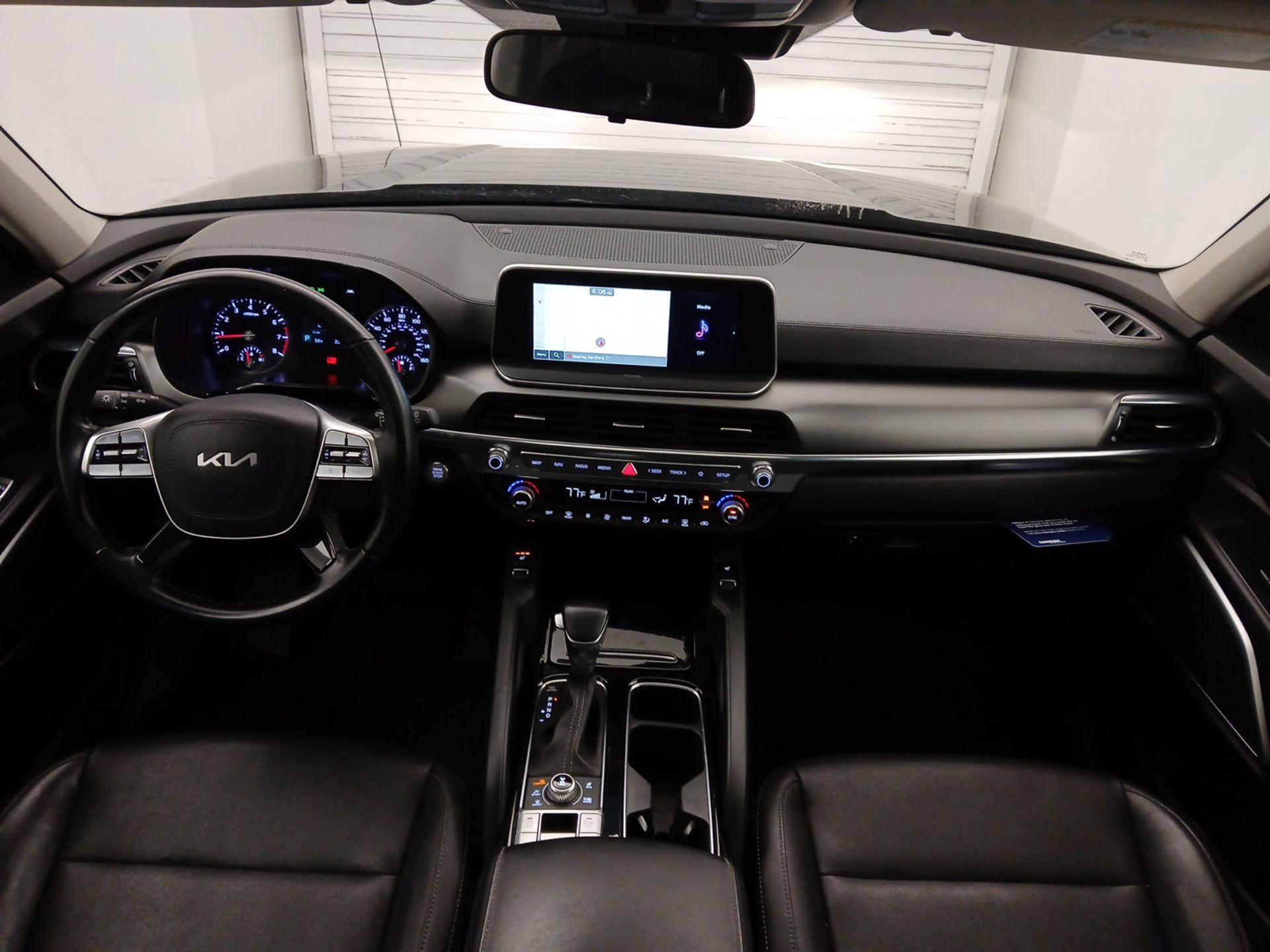 Thumbnail: 2022 Kia Telluride - 9