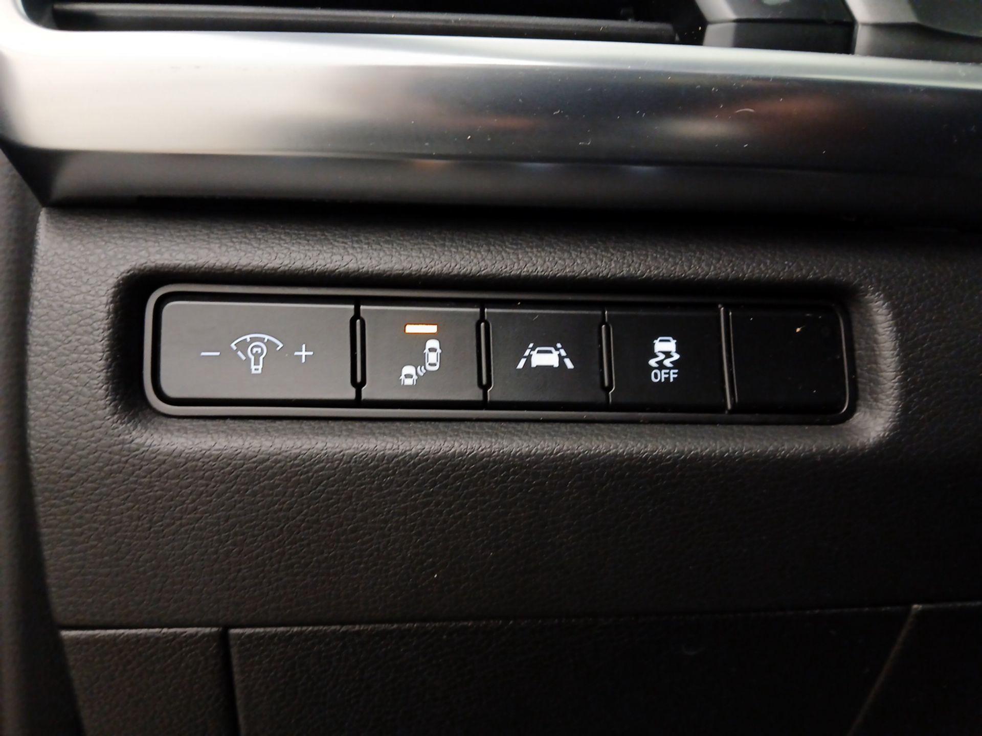 Thumbnail: 2022 Kia Telluride - 13