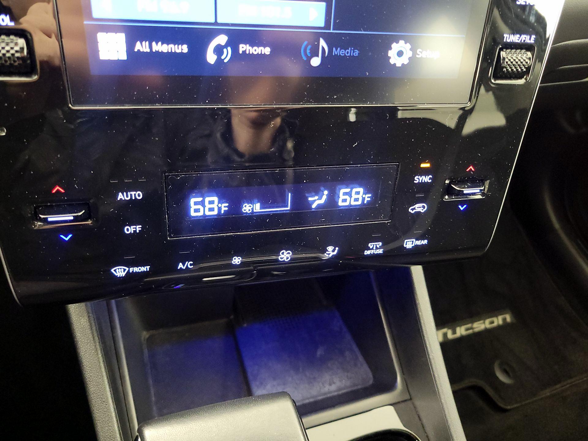 Thumbnail: 2022 Hyundai Tucson - 16