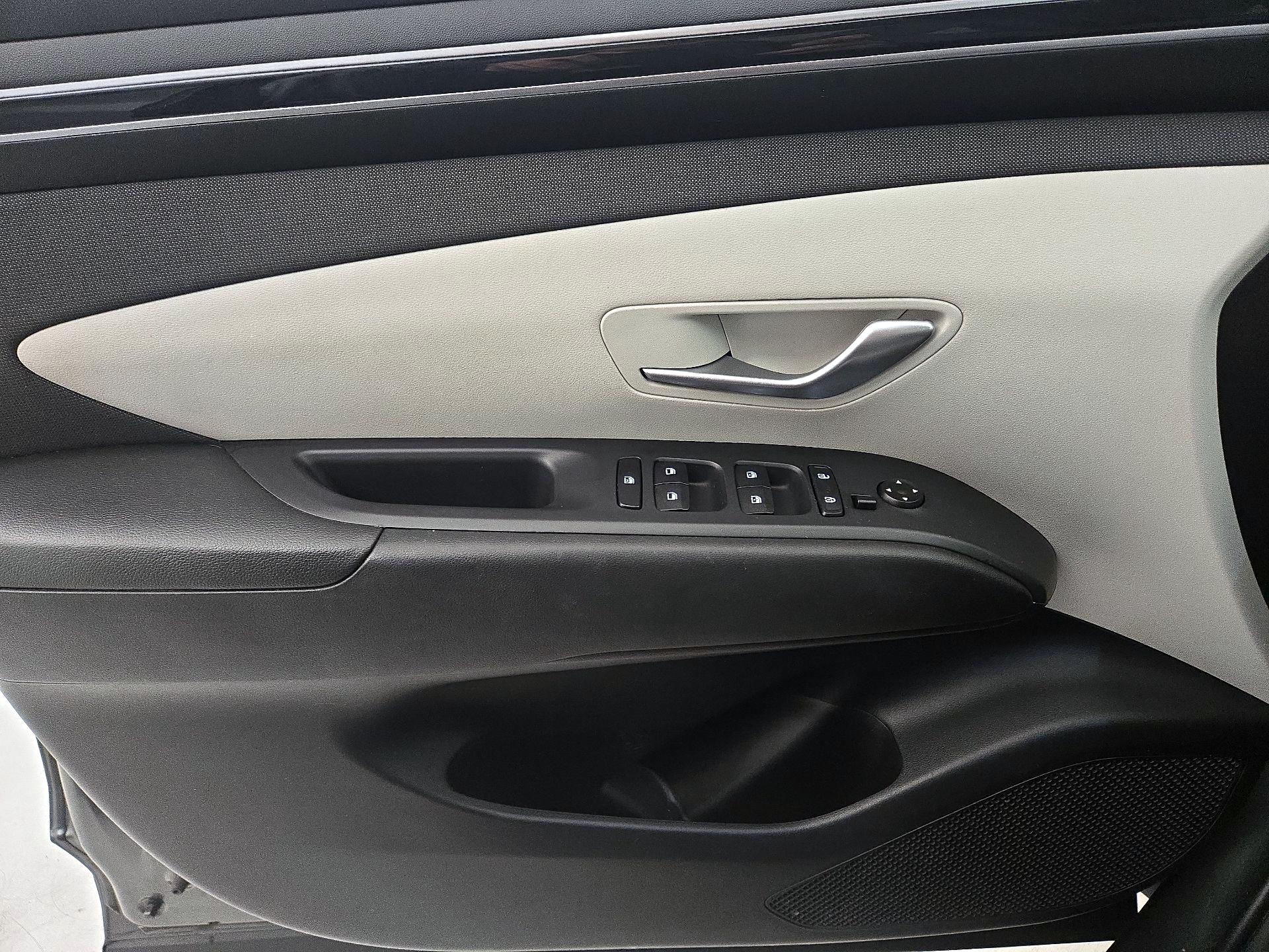 Thumbnail: 2023 Hyundai Tucson - 12