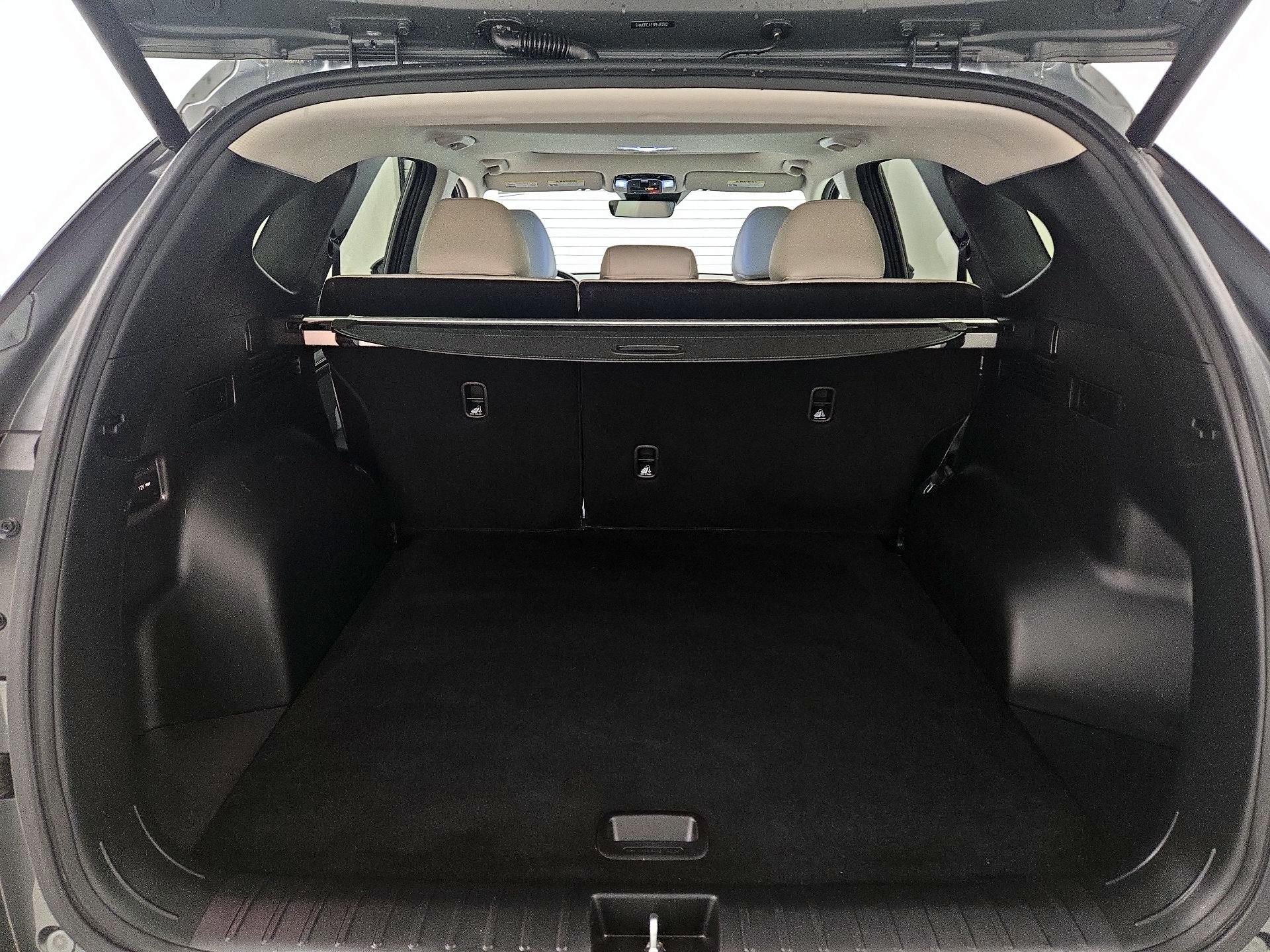 Thumbnail: 2023 Hyundai Tucson - 19