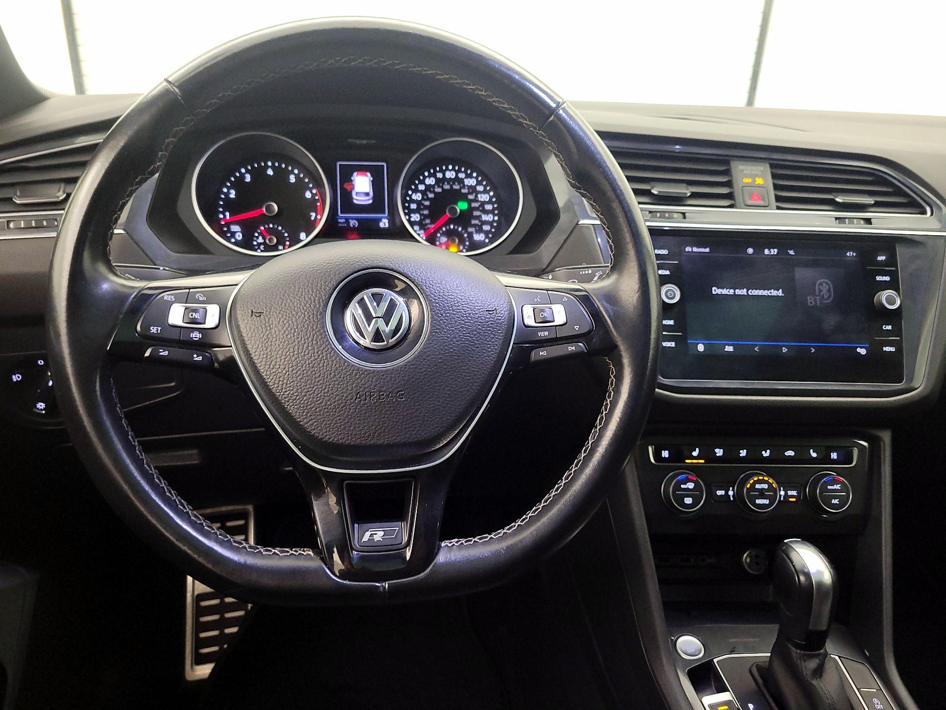 Thumbnail: 2020 Volkswagen Tiguan - 10