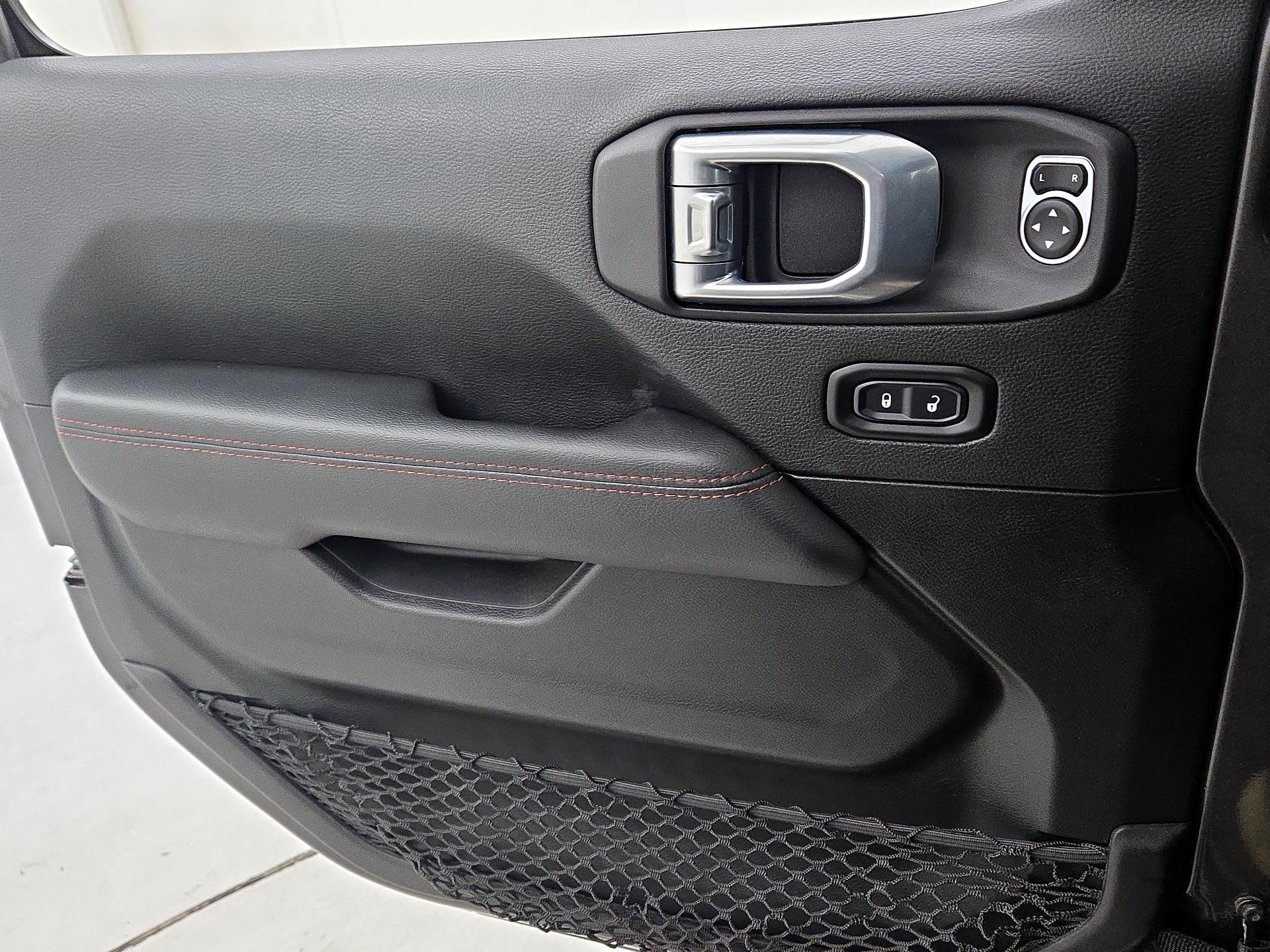 Thumbnail: 2021 Jeep Wrangler - 12