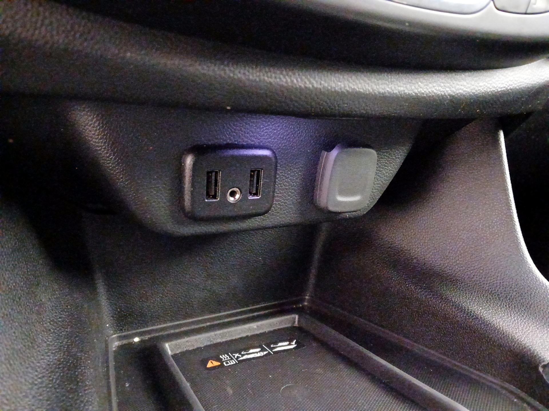 Thumbnail: 2023 Chevrolet Traverse - 18