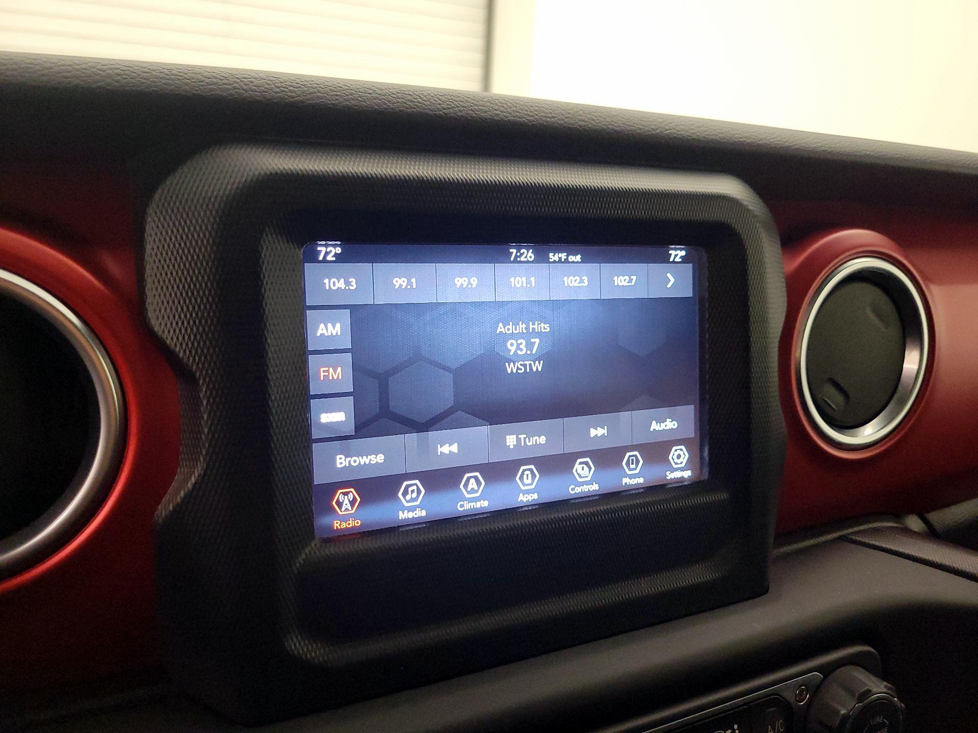 Thumbnail: 2021 Jeep Wrangler - 15