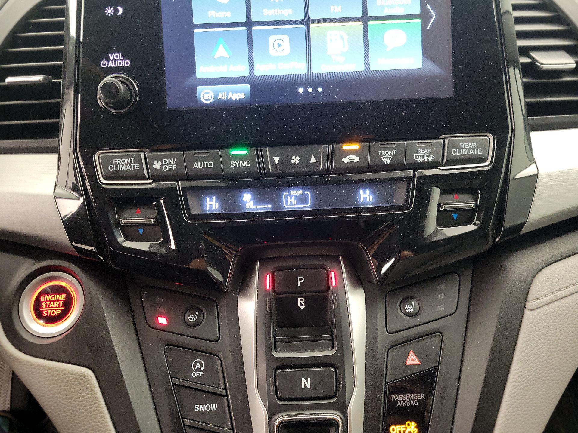 Thumbnail: 2022 Honda Odyssey - 16