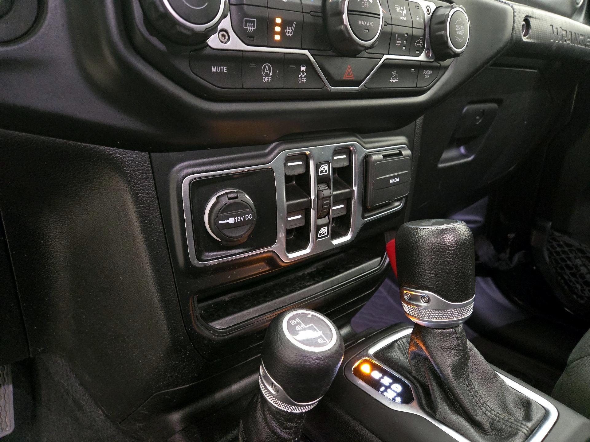 Thumbnail: 2023 Jeep Wrangler - 18