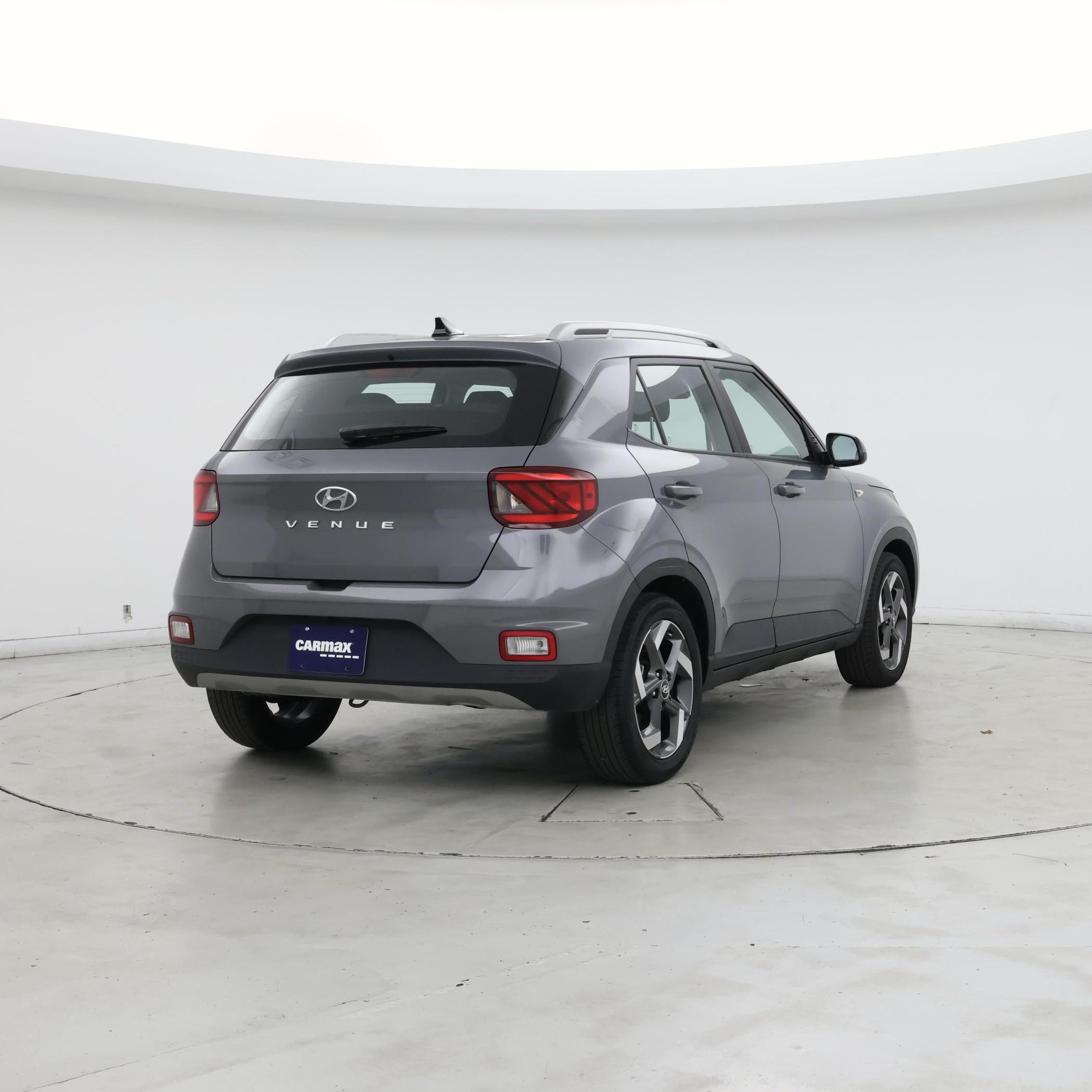 Thumbnail: 2022 Hyundai Venue - 8