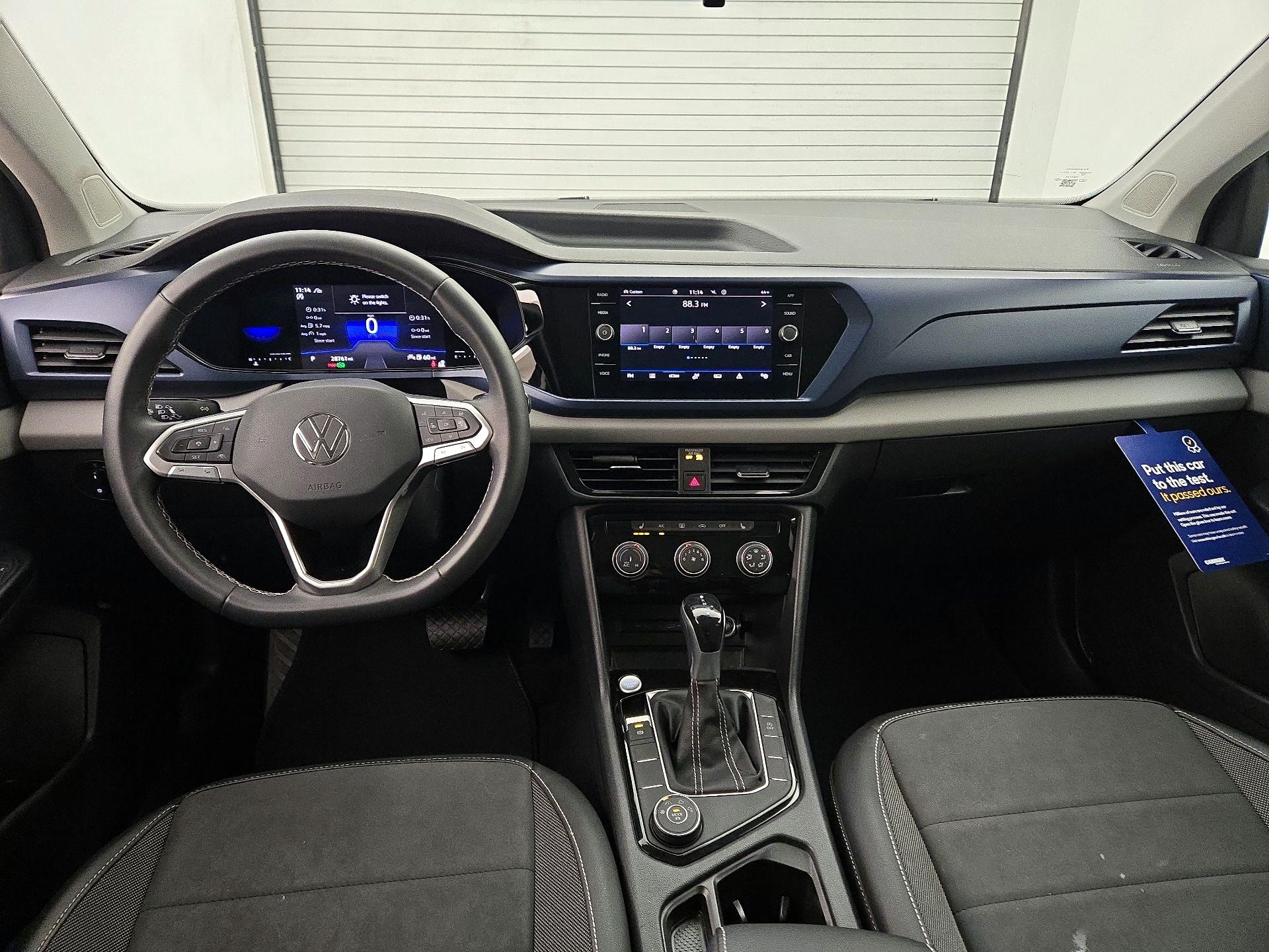 Thumbnail: 2023 Volkswagen Taos - 9