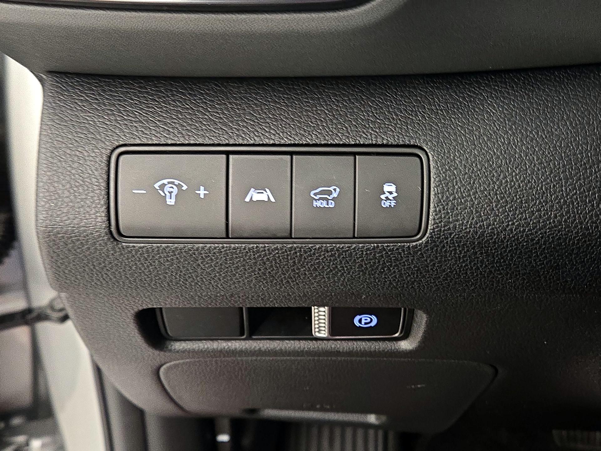 Thumbnail: 2023 Hyundai Santa Fe - 13